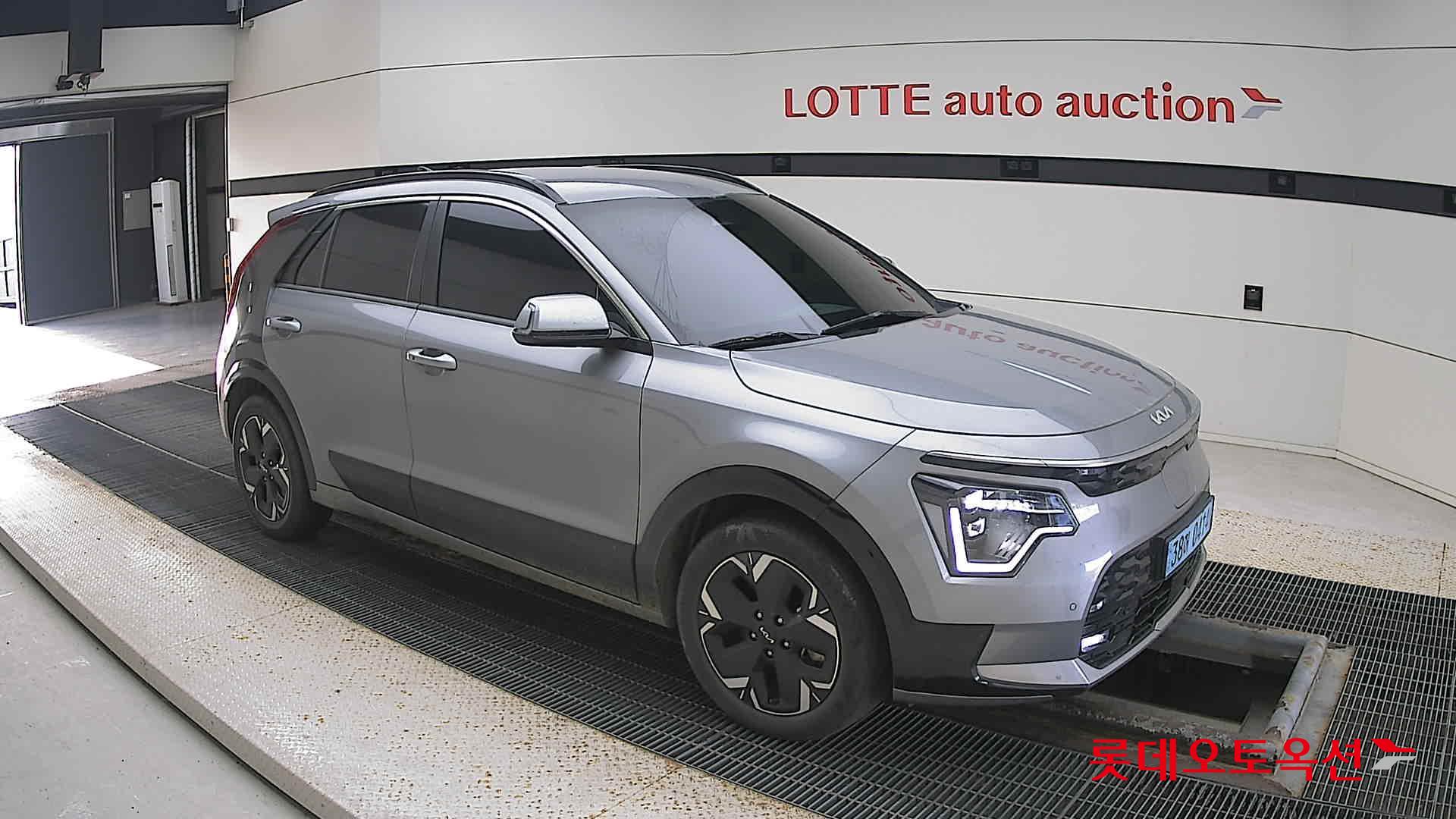 Kia Niro EV id 3436678 из Кореи 16