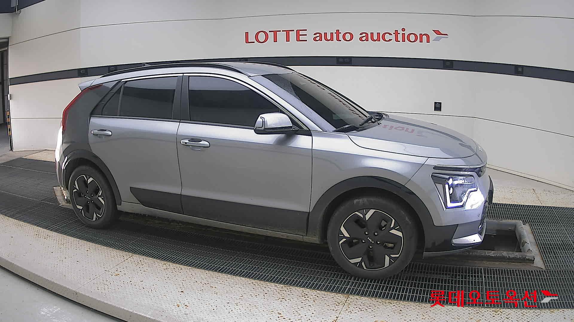 Kia Niro EV id 3436678 из Кореи 17