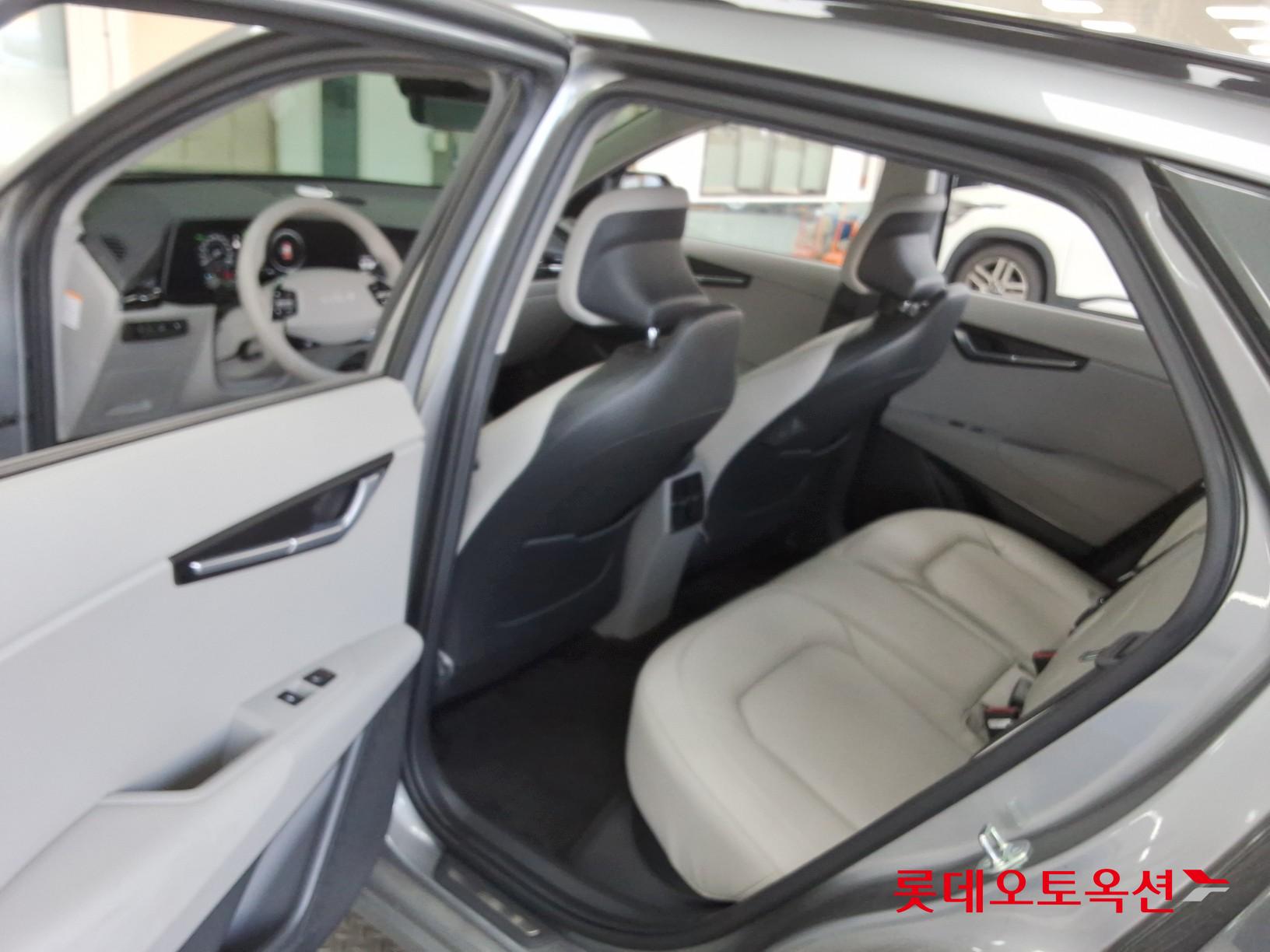 Kia Niro EV id 3436678 из Кореи 36