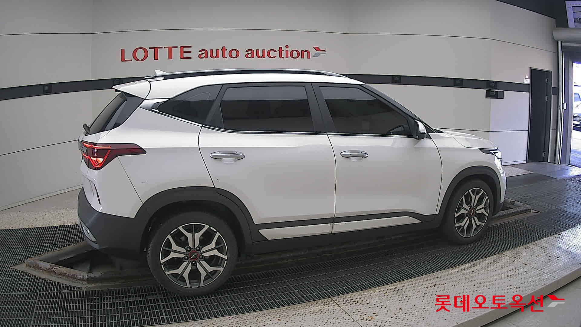 كيا - سيلتوس - Image 18