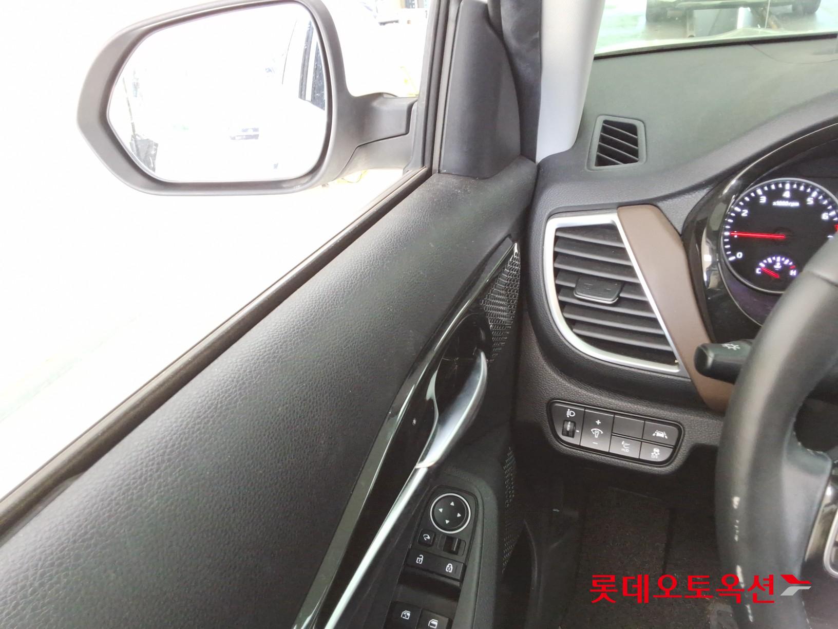 كيا - سيلتوس - Image 28