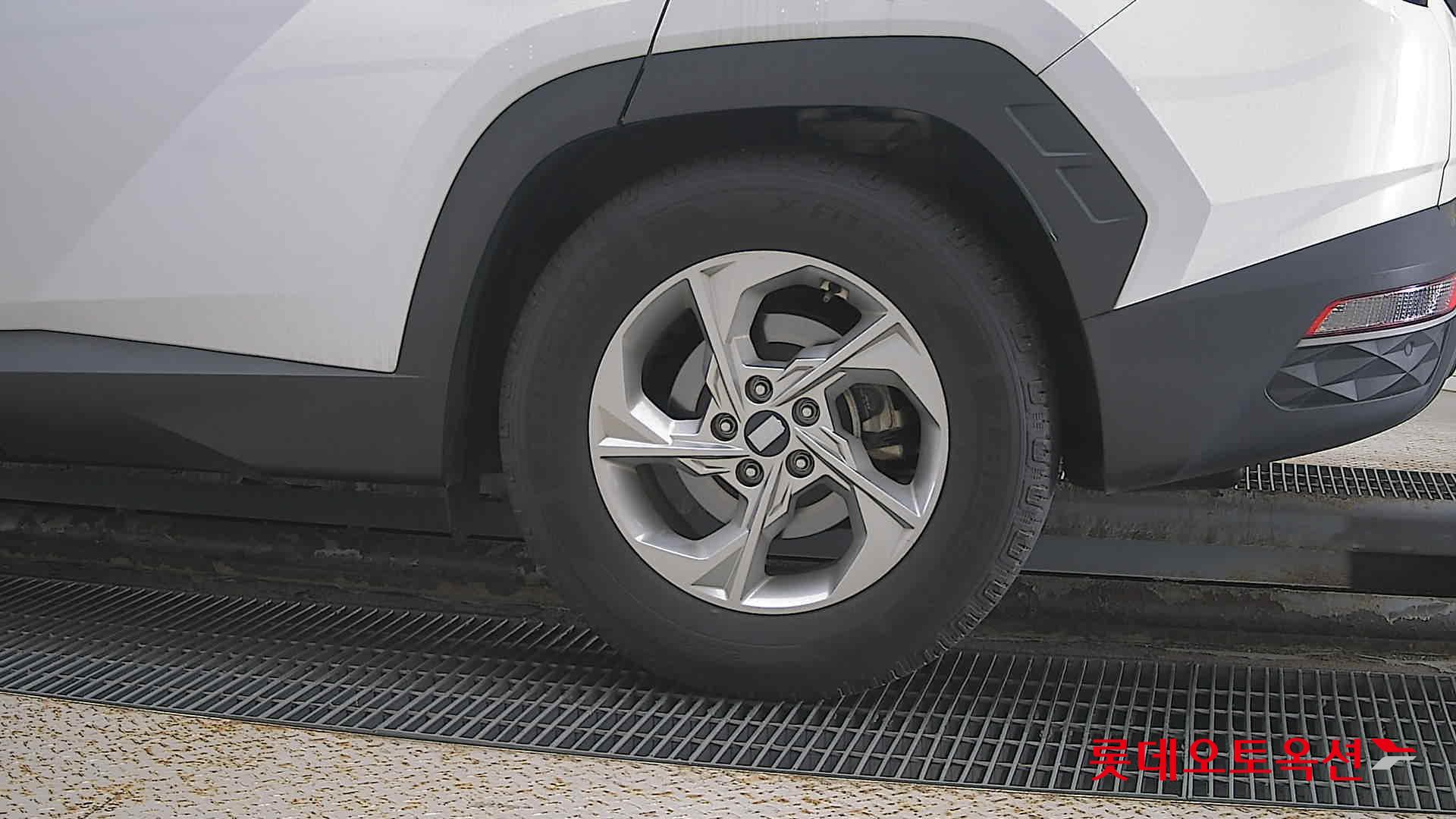 هيونداي - توسان - Image 22