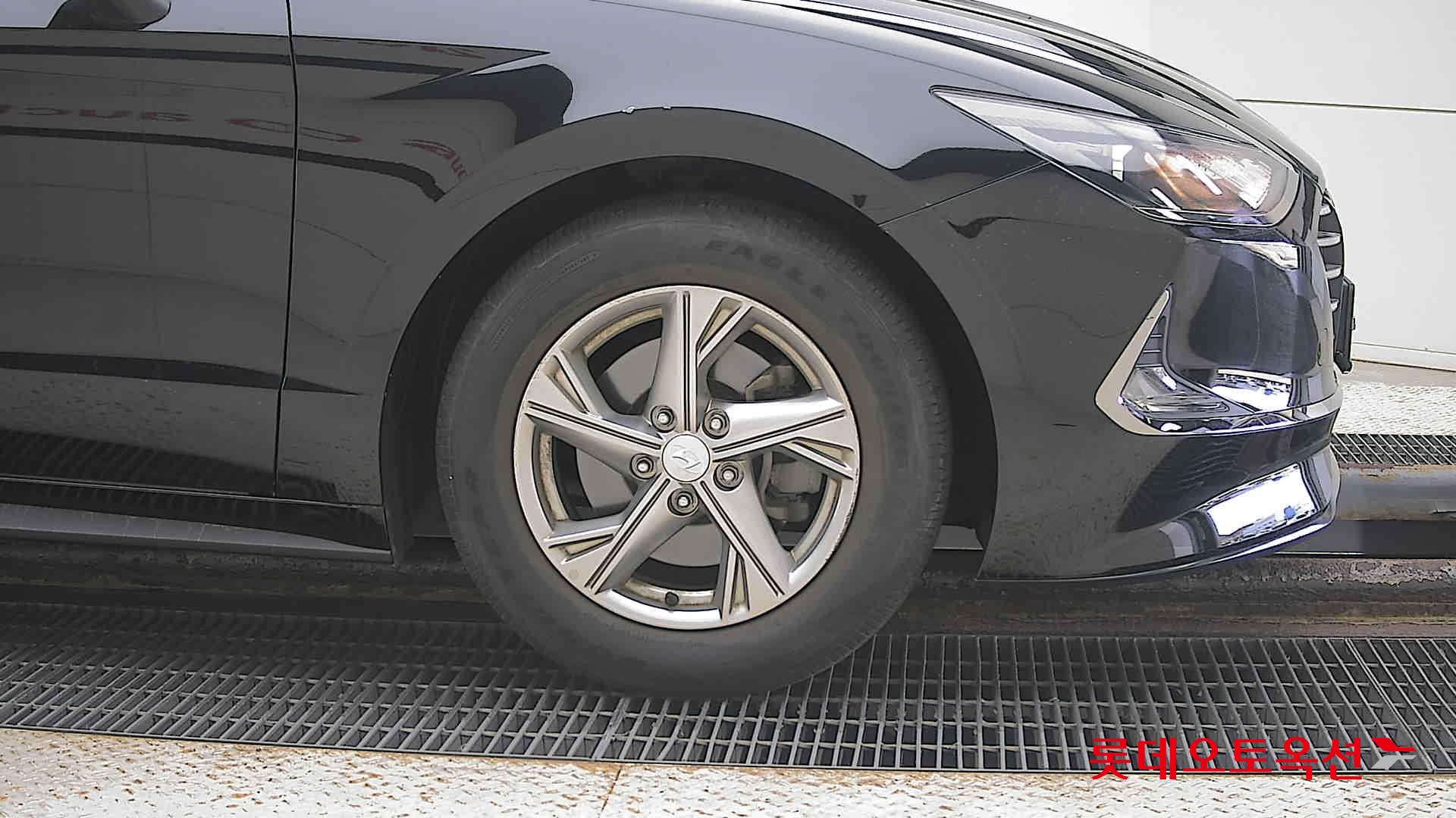 هيونداي - سوناتا - Image 23