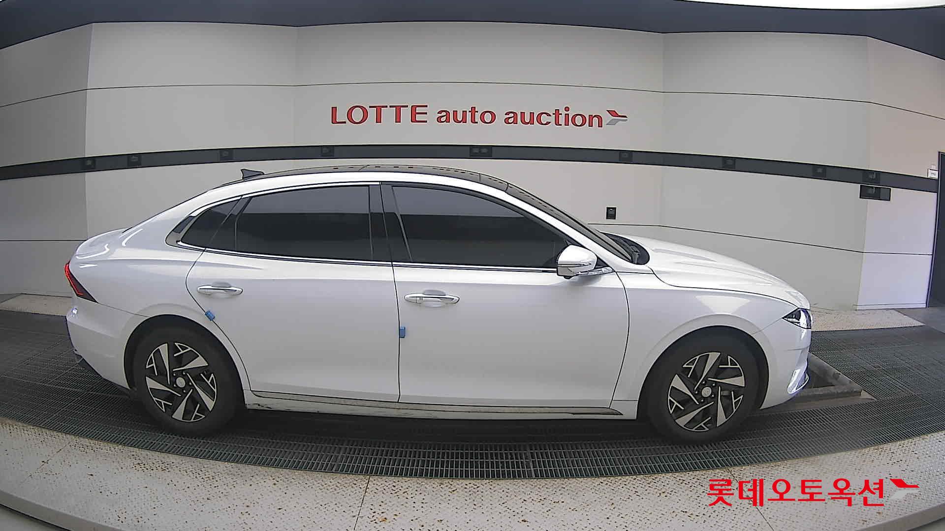 هيونداي - أزيرا - Image 3