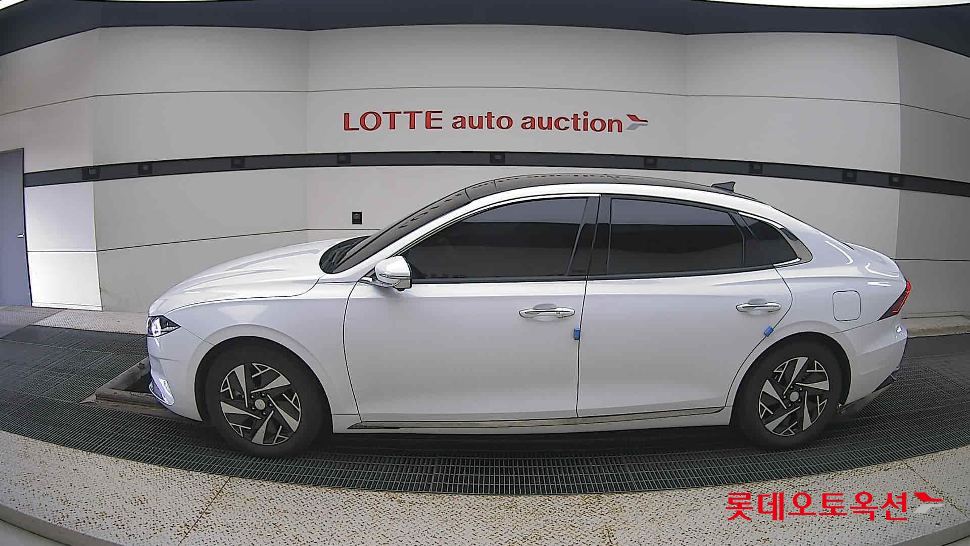 هيونداي - أزيرا - Image 7