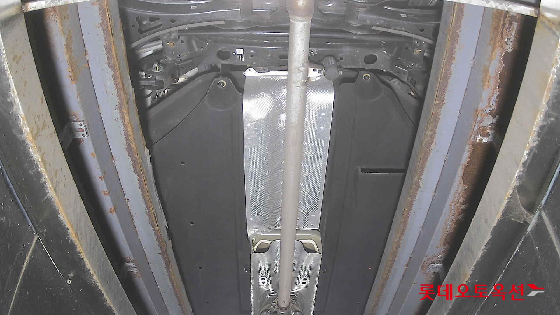 هيونداي - أزيرا - Image 27