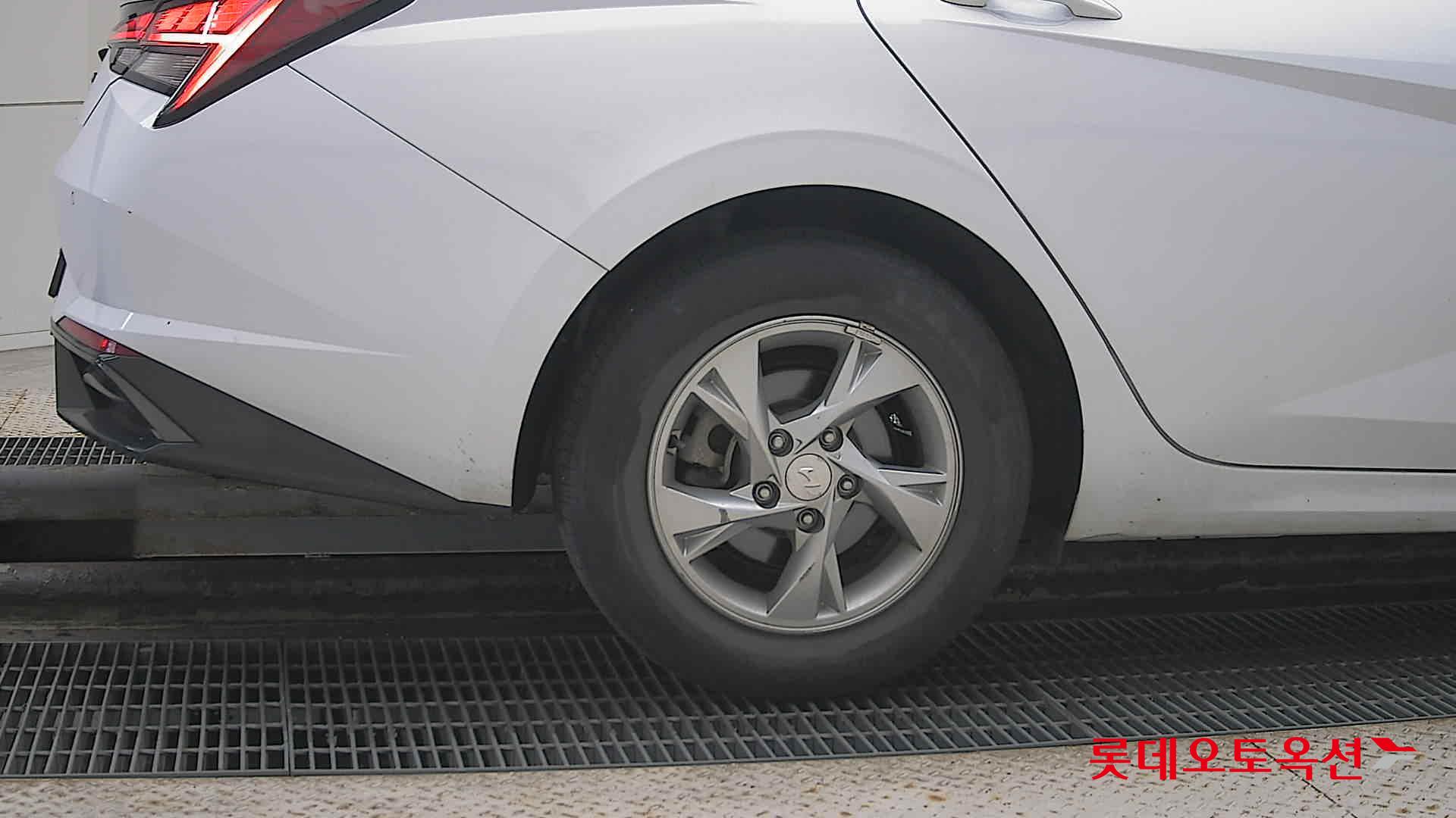 هيونداي - النترا - Image 24