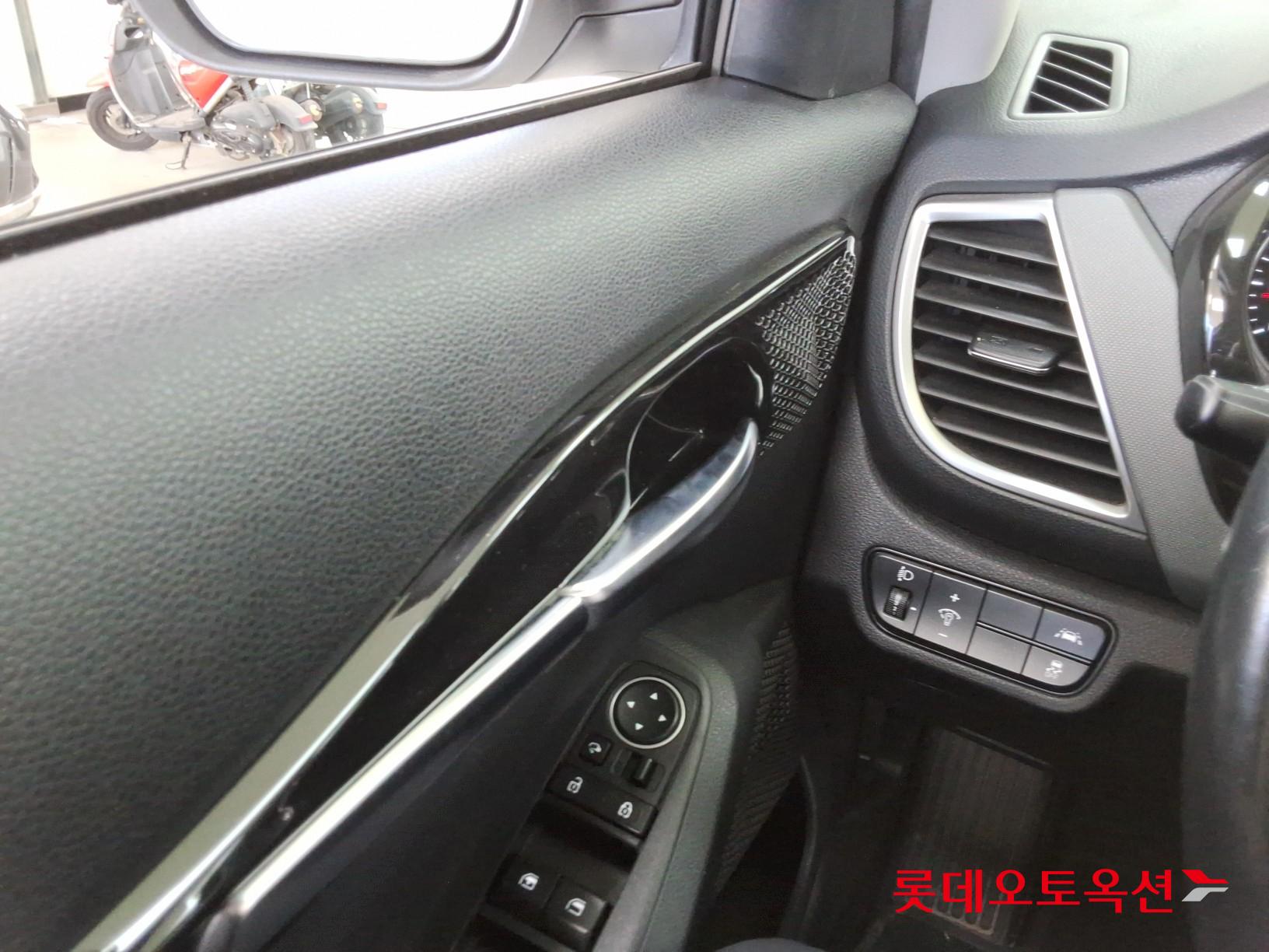 كيا - سيلتوس - Image 28