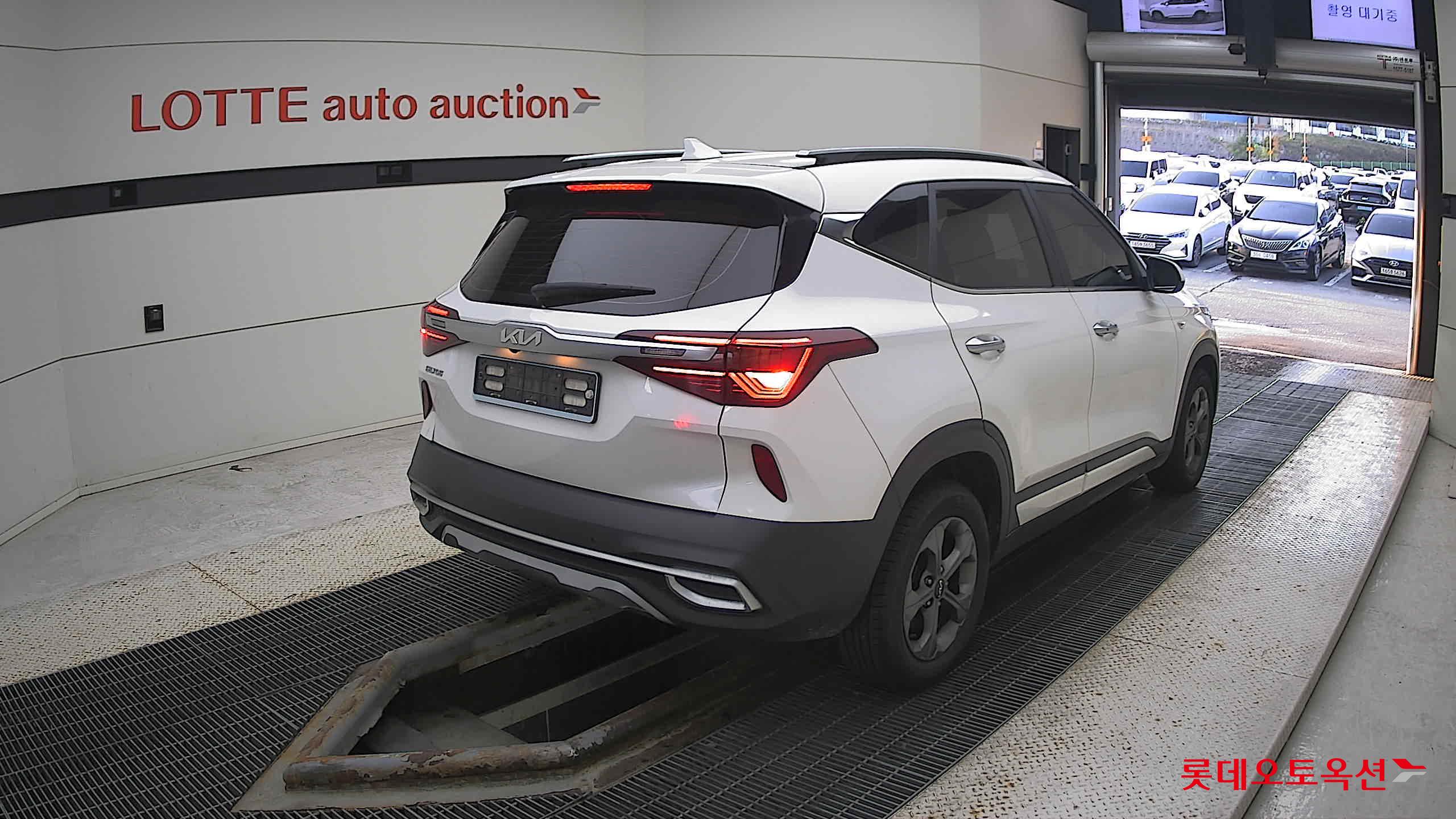 كيا - سيلتوس - Image 4