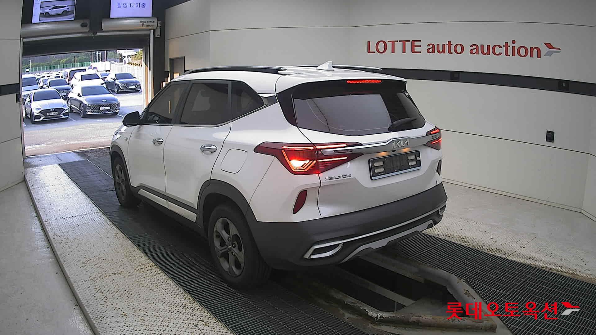 كيا - سيلتوس - Image 6