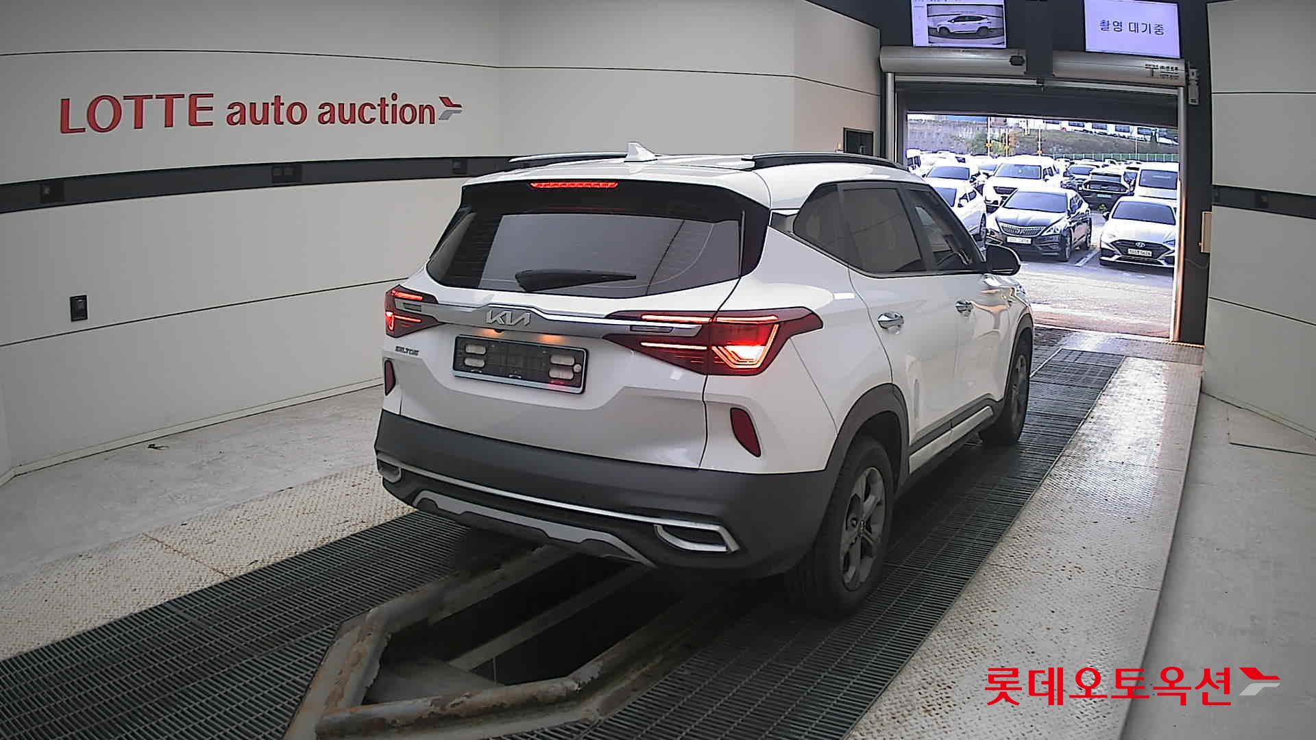 كيا - سيلتوس - Image 20