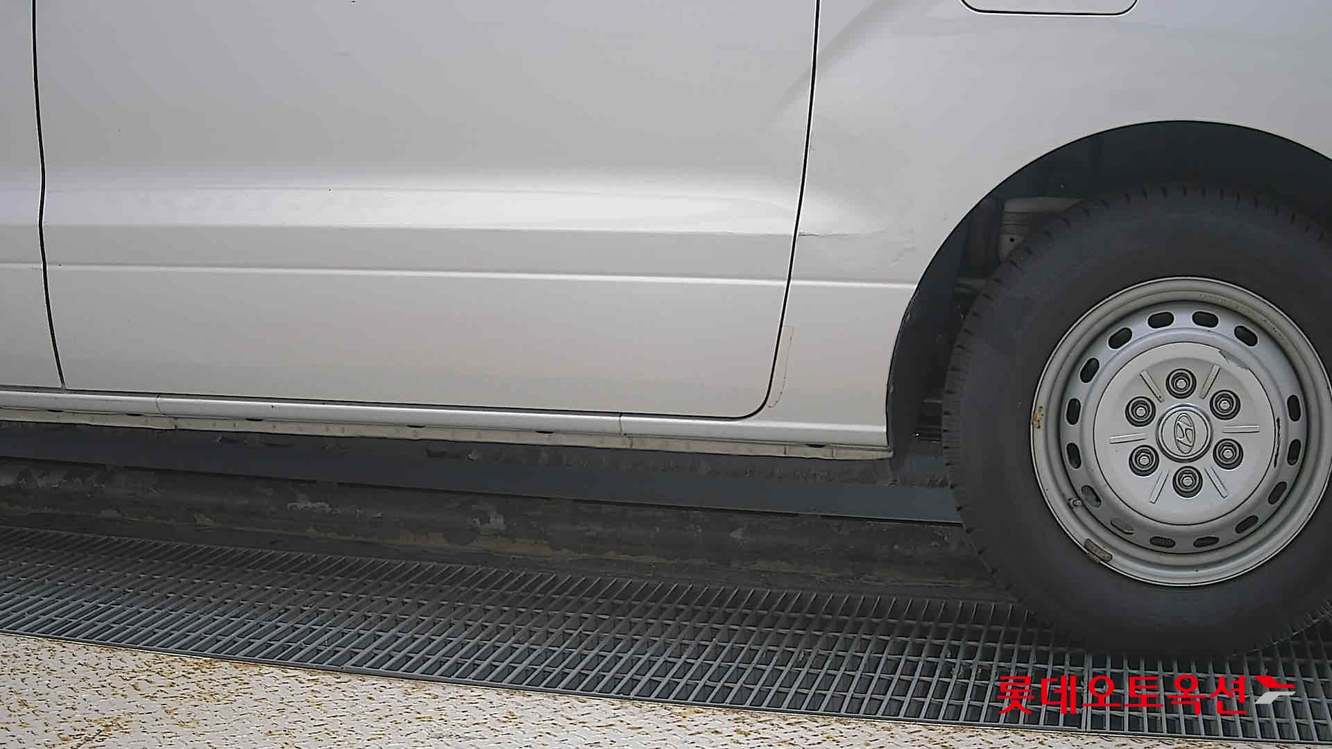 هيونداي - جراند ستاركس - Image 22