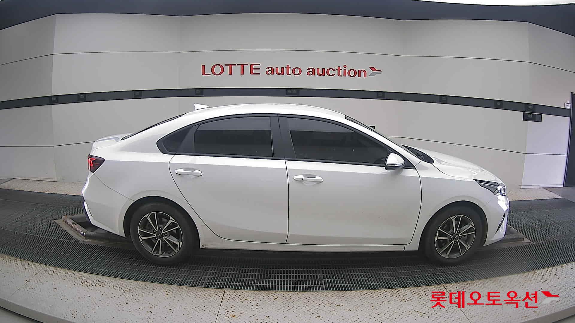 كيا - K3 - Image 3