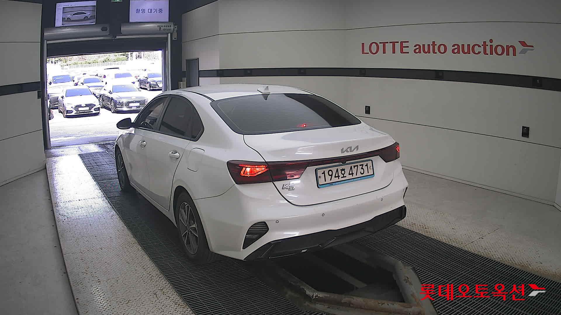 كيا - K3 - Image 9