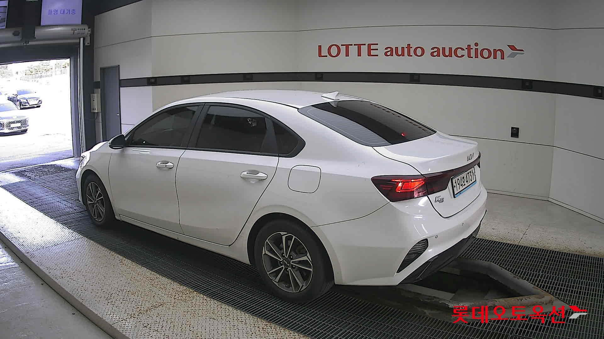 كيا - K3 - Image 10