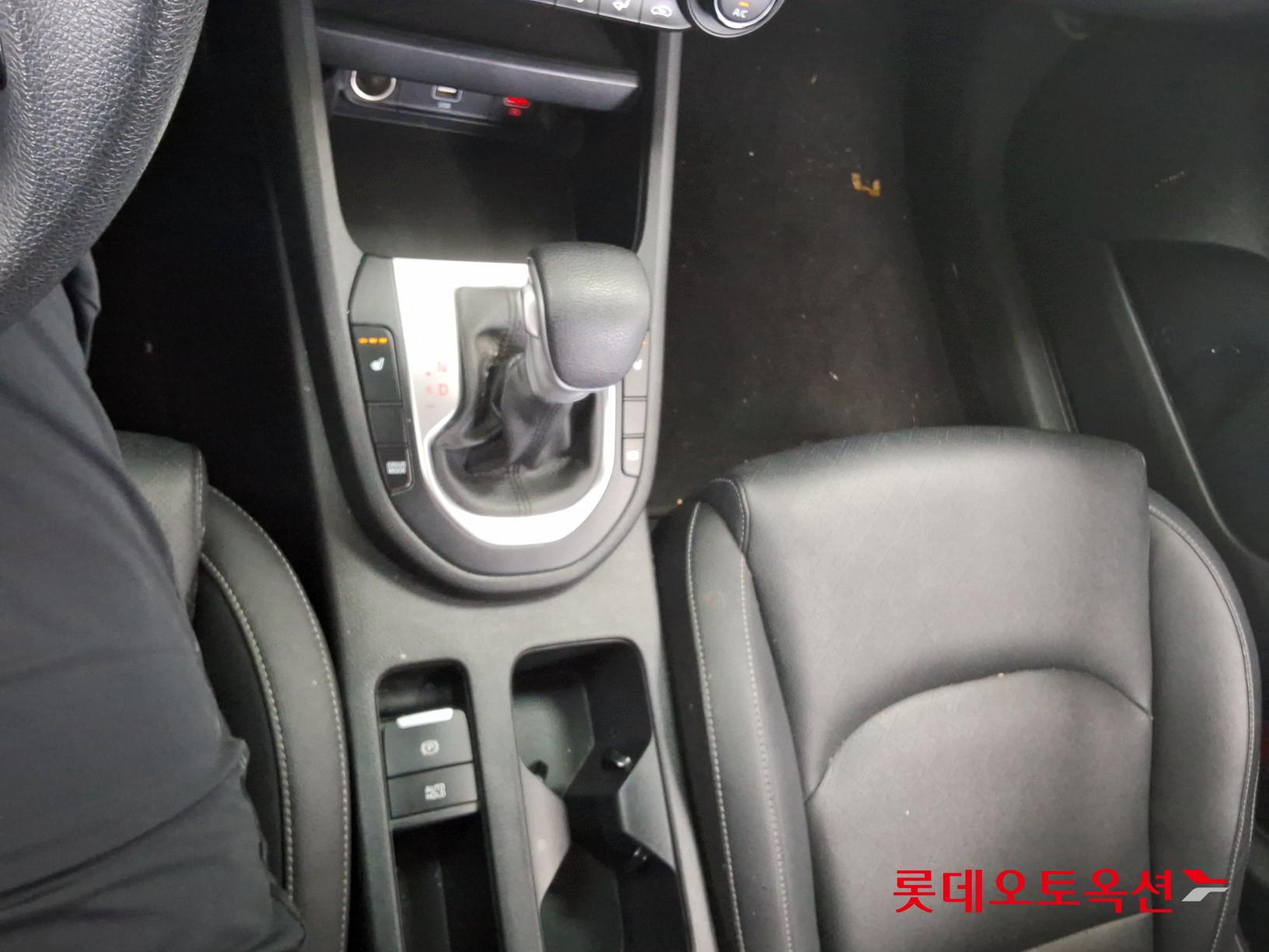 كيا - K3 - Image 32