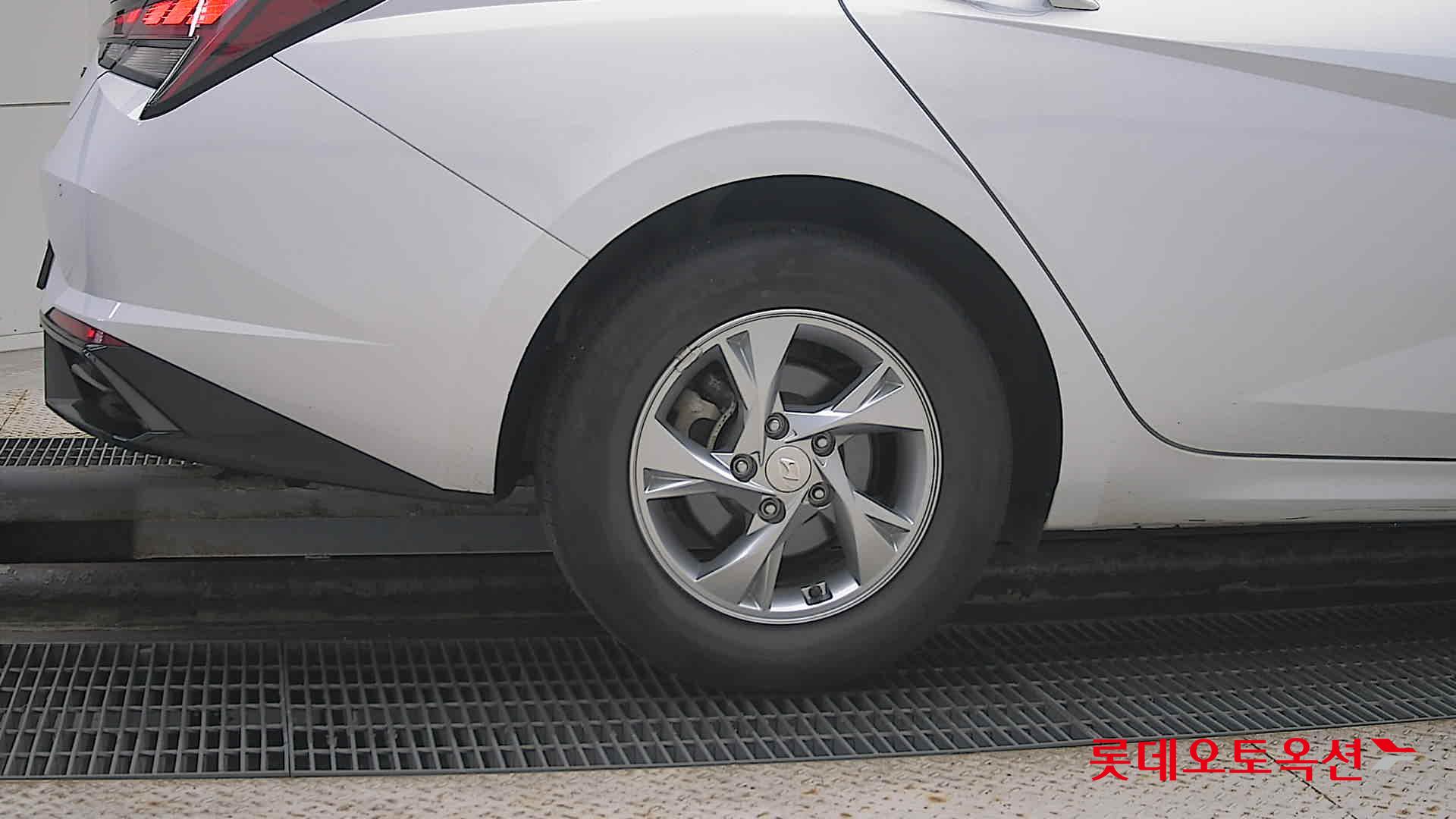 هيونداي - النترا - Image 24