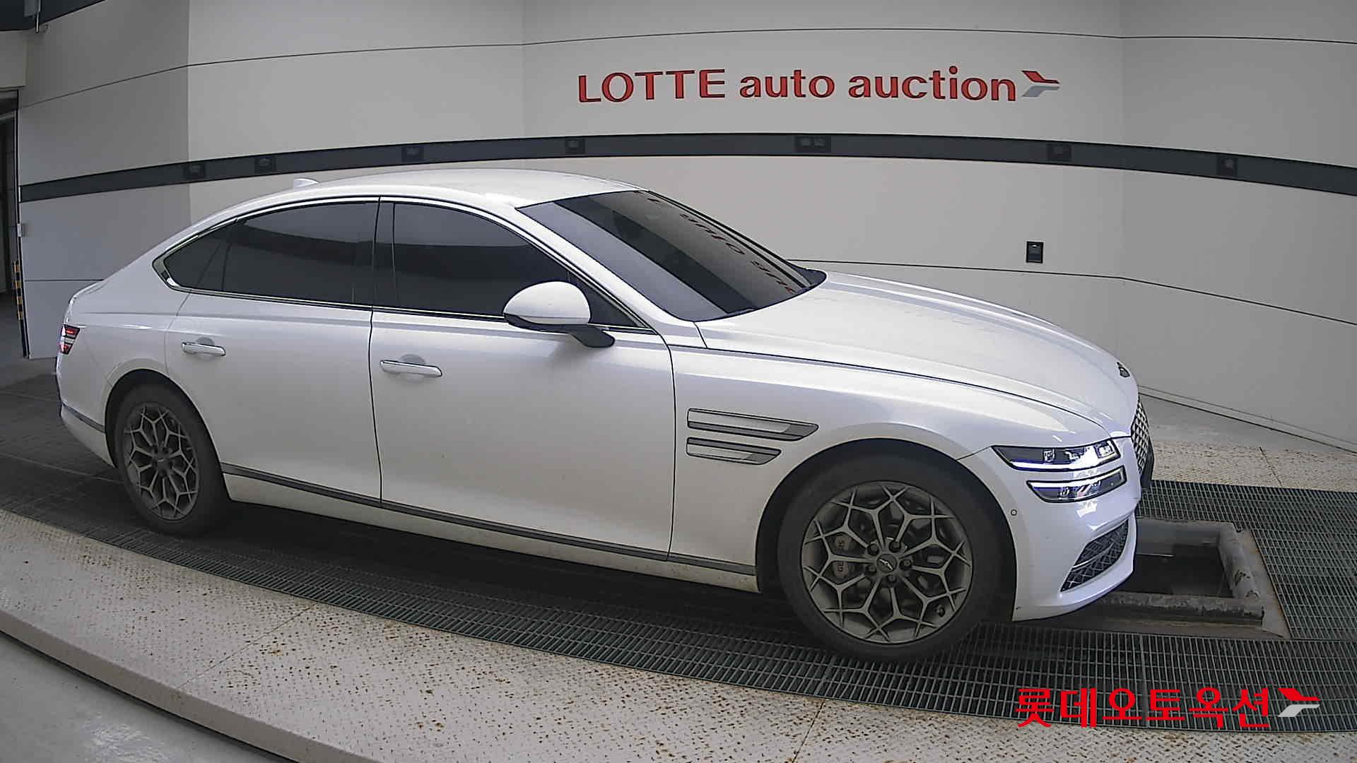 جينسس - جي 80 - Image 17