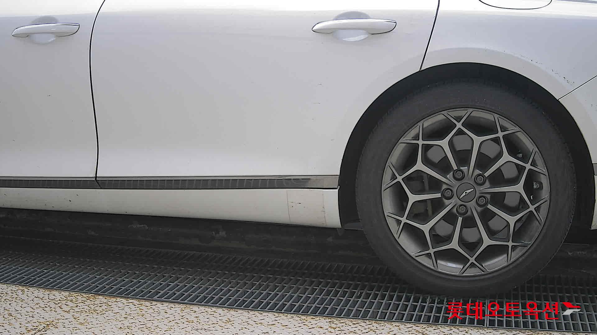 جينسس - جي 80 - Image 22