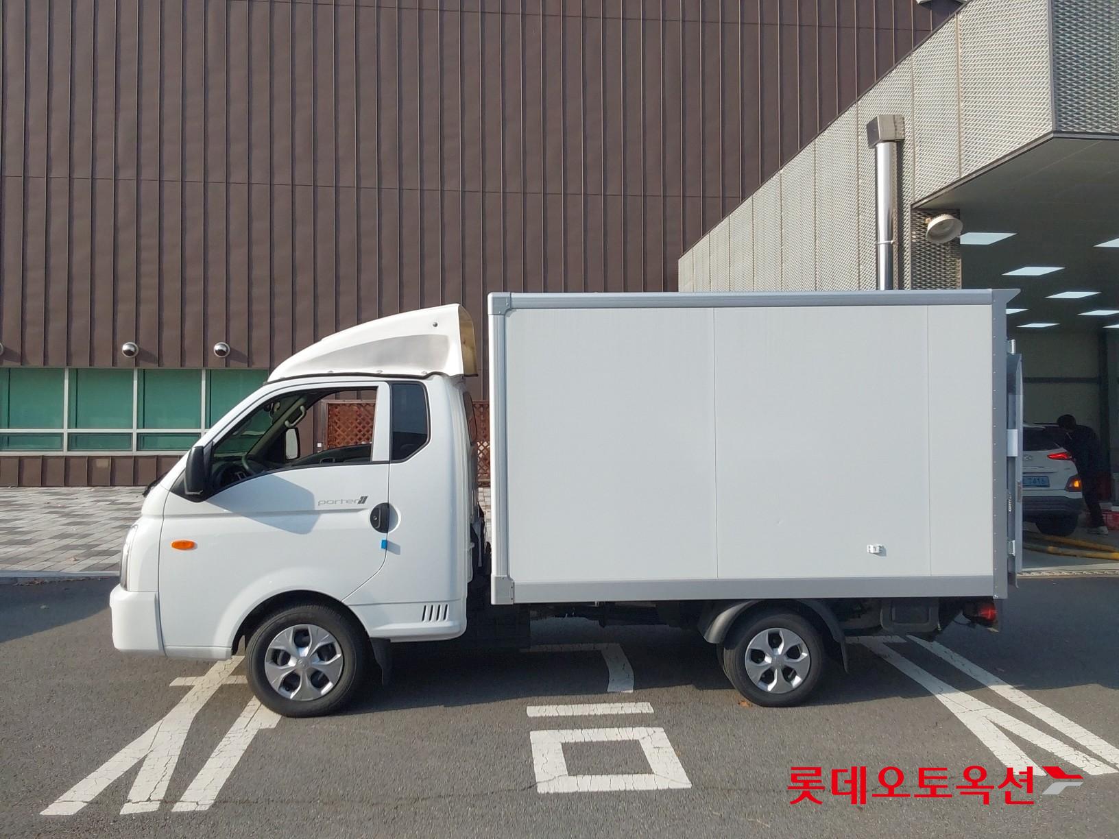 Hyundai Porter II 2024 Белый из Кореи, фото 3