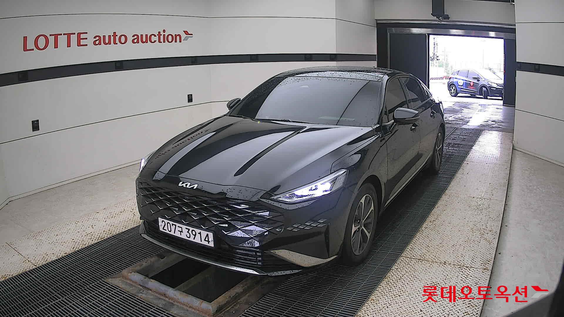 Kia K8 Hybrid 2023 Черный из Кореи