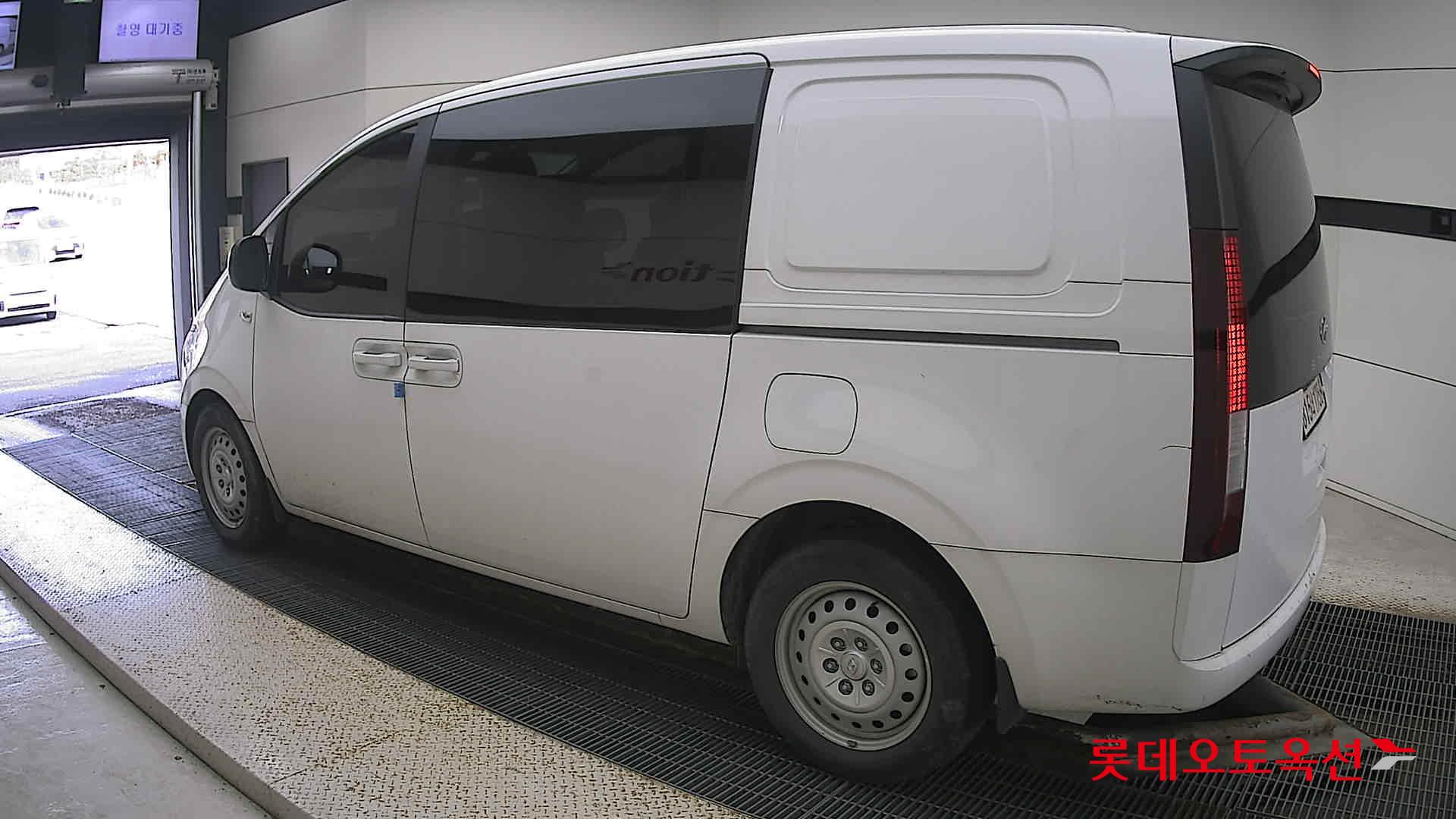 Hyundai Staria id 3466813 из Кореи 10