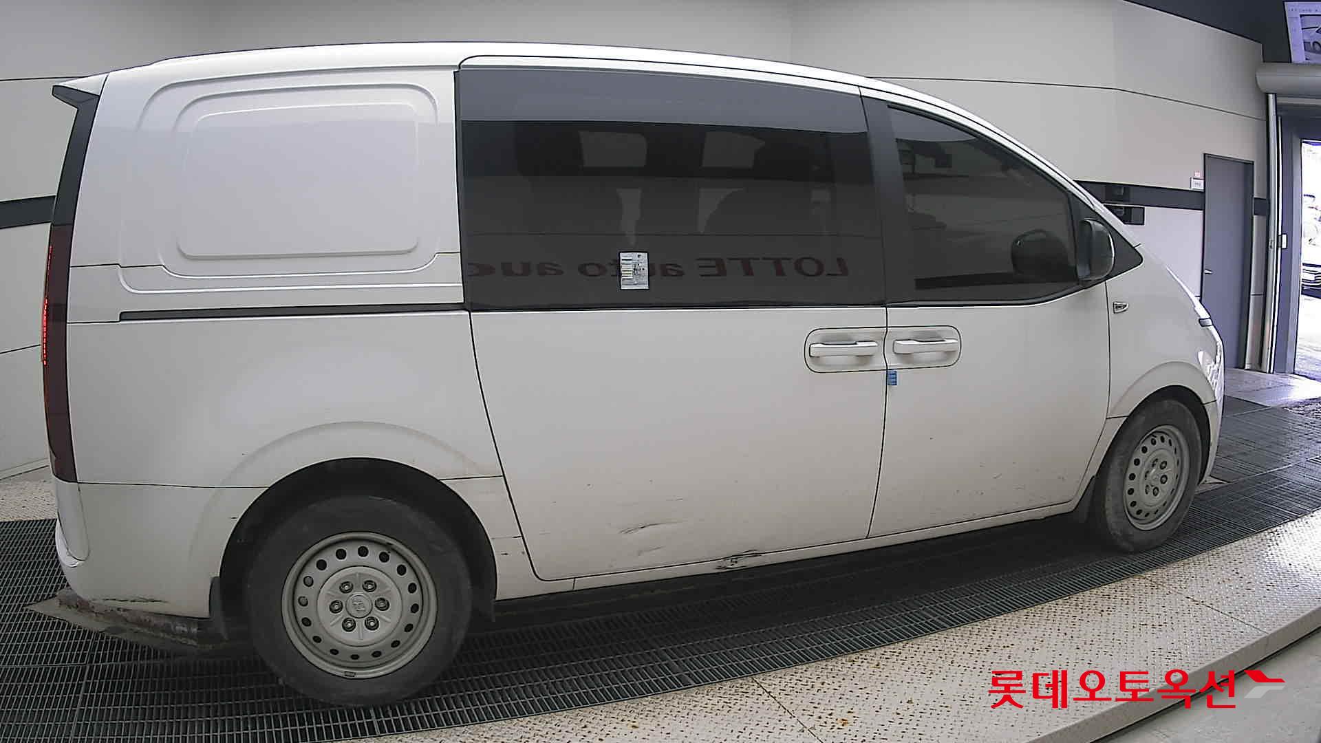 Hyundai Staria id 3466813 из Кореи 18