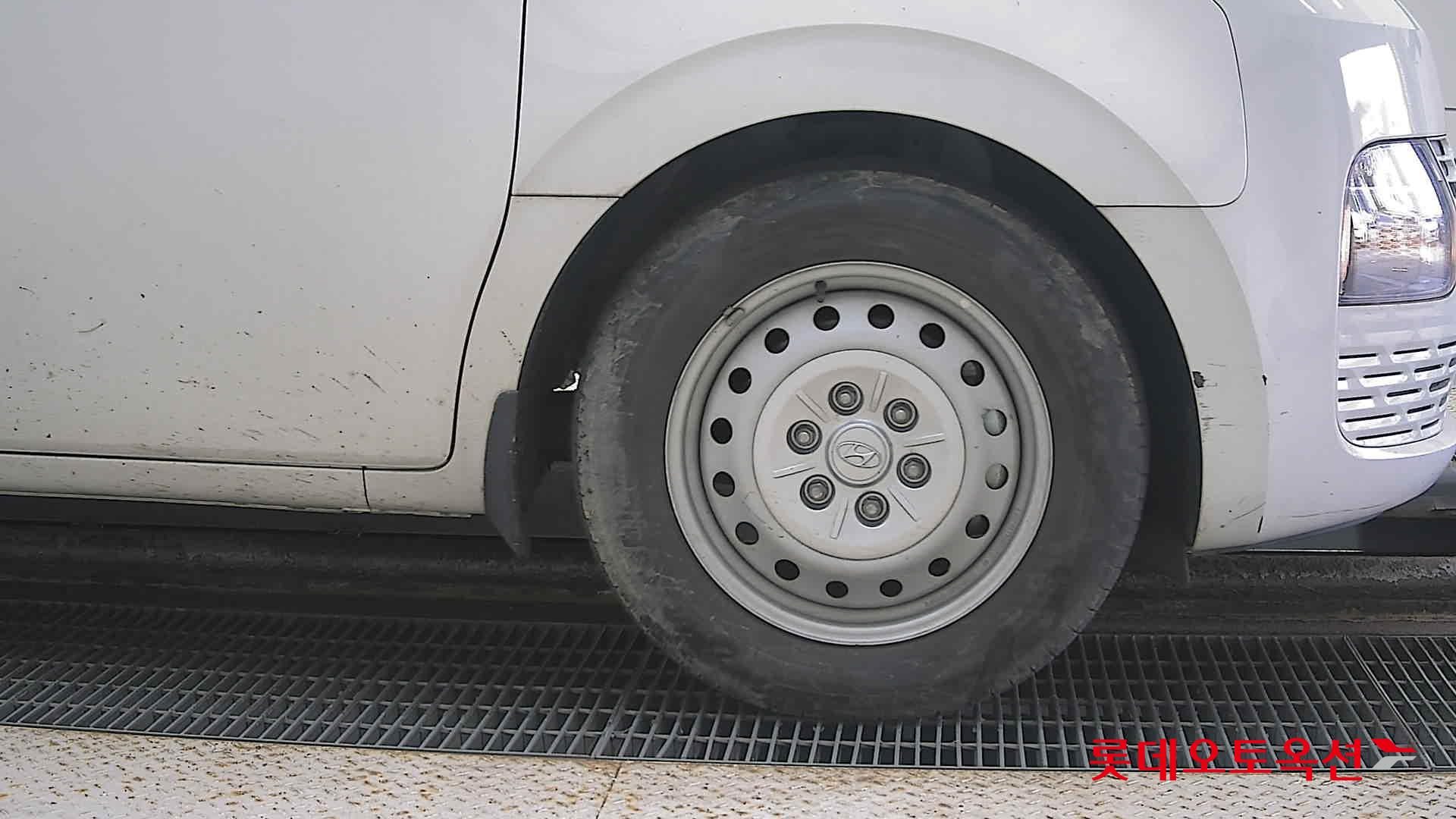 Hyundai Staria id 3466813 из Кореи 23