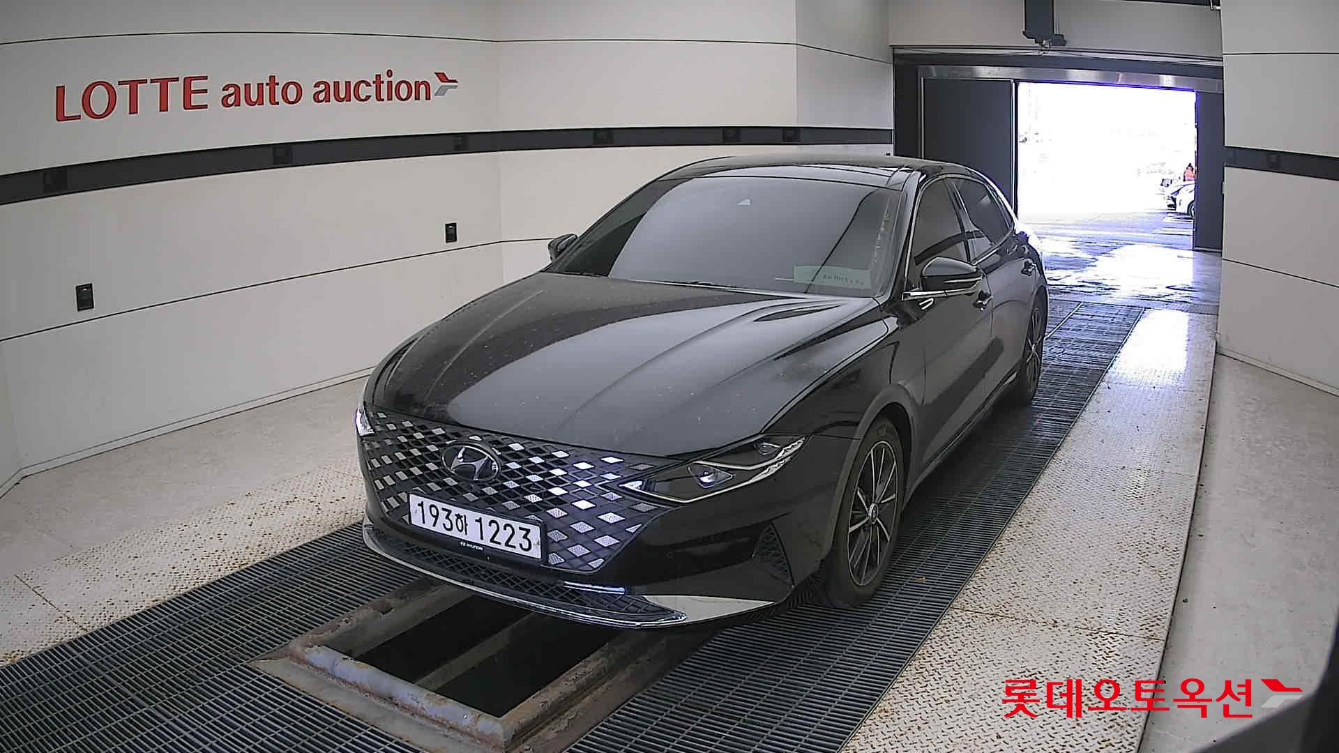 Hyundai Grandeur 2022 Midnight Black Pearl из Кореи