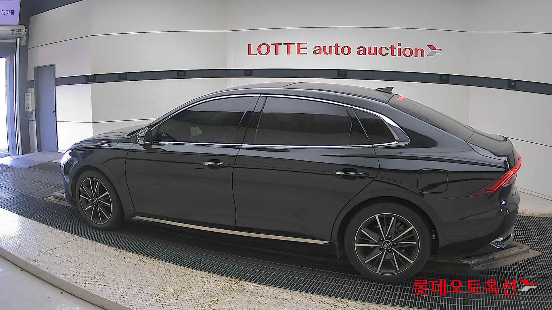 Hyundai Grandeur id 3446705 из Кореи 11