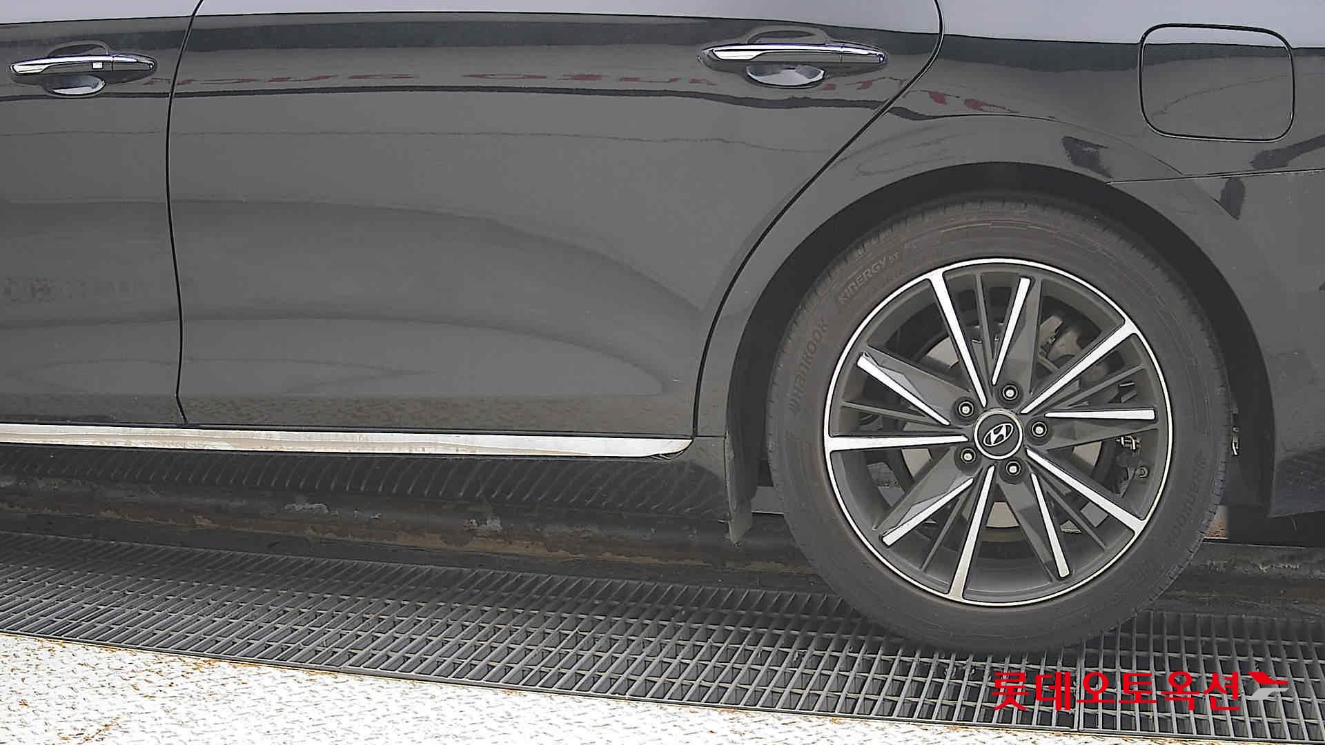 Hyundai Grandeur id 3446705 из Кореи 22