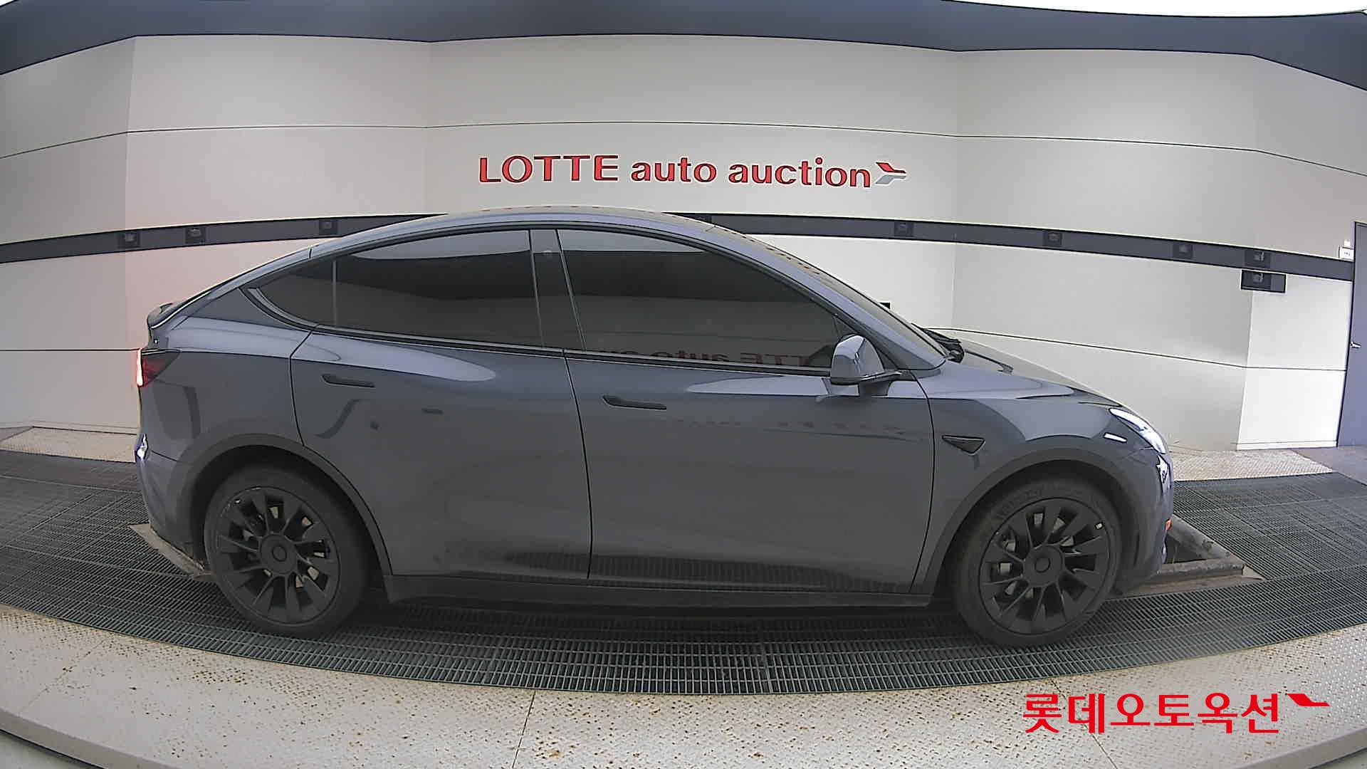 Tesla Model Y Long Range 2022 Midnight Silver Metallic из Кореи, фото 3