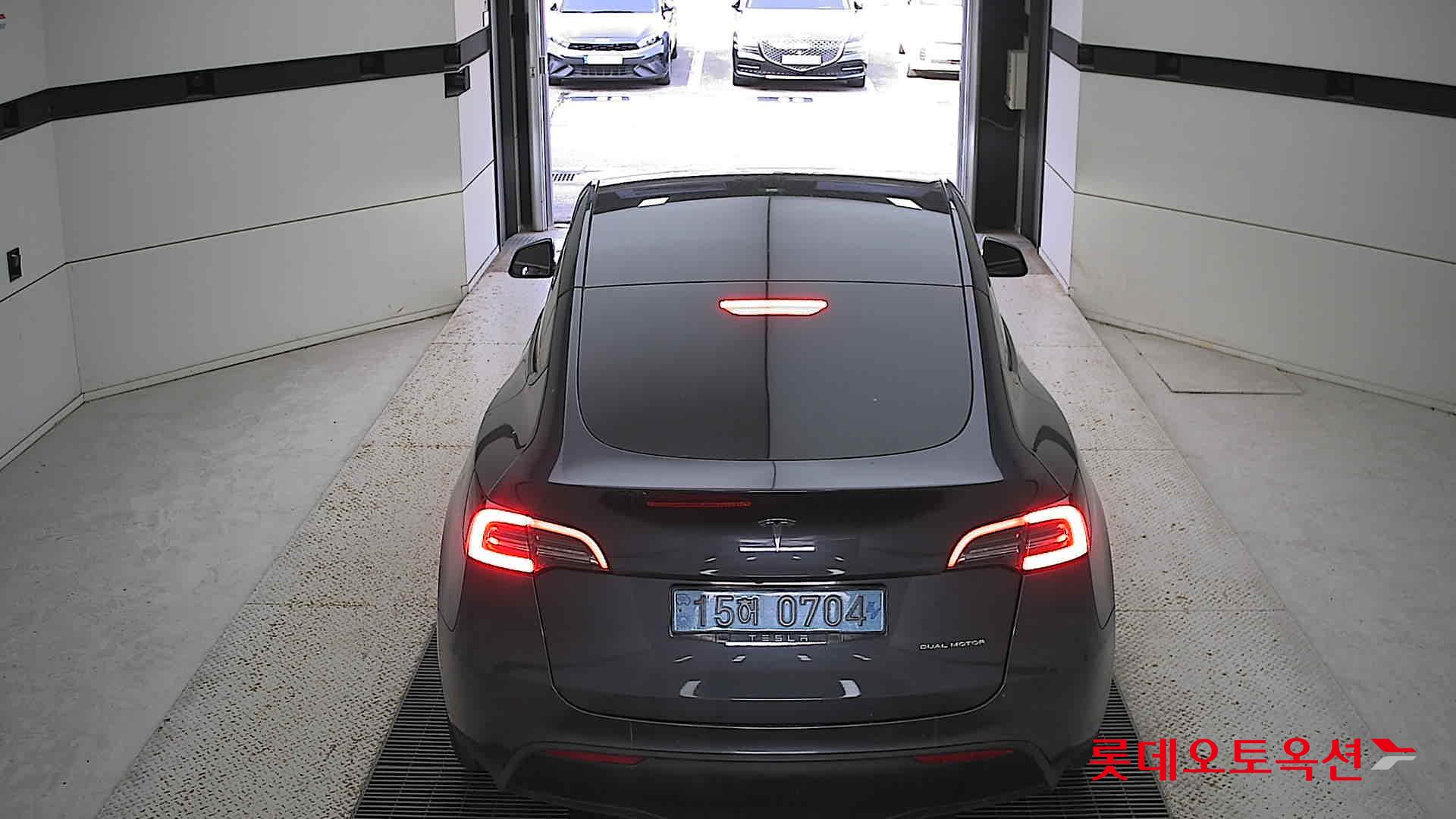 Tesla Model Y Long Range 2022 Midnight Silver Metallic из Кореи, фото 5