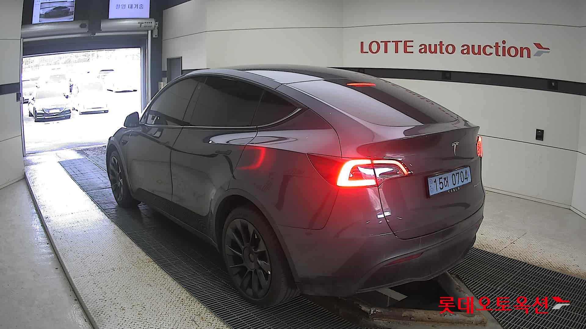 Tesla Model Y Long Range 2022 Midnight Silver Metallic из Кореи, фото 6
