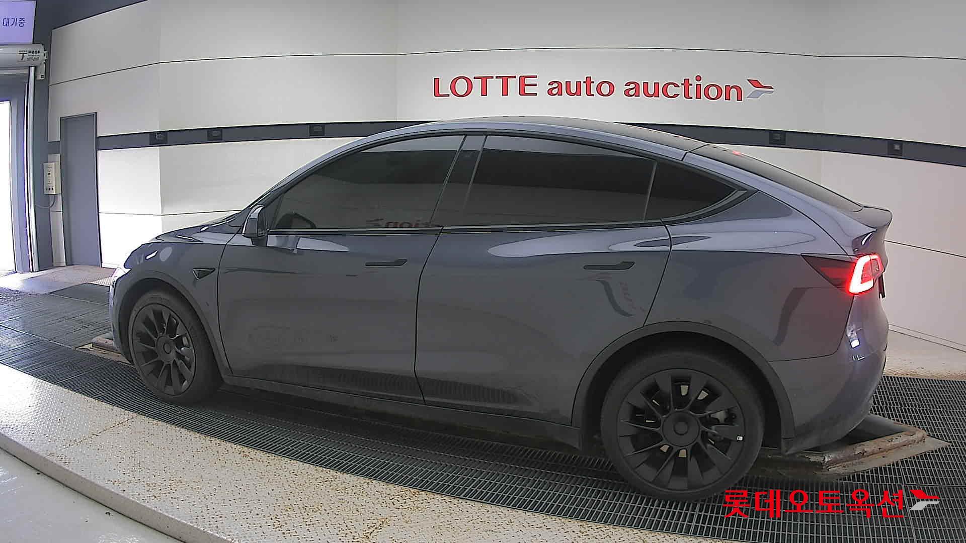 Tesla Model Y Long Range id 3441831 из Кореи 11