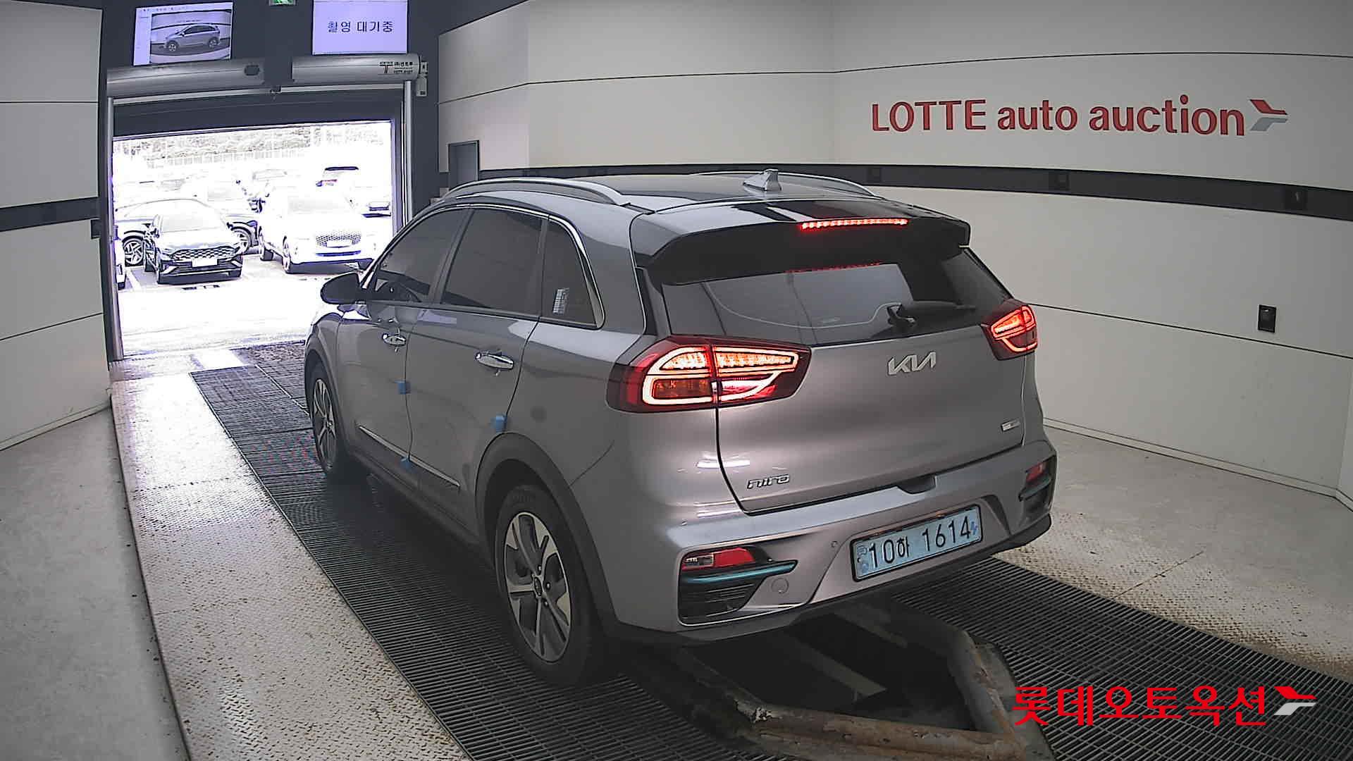 Kia Niro EV id 3471568 из Кореи 9