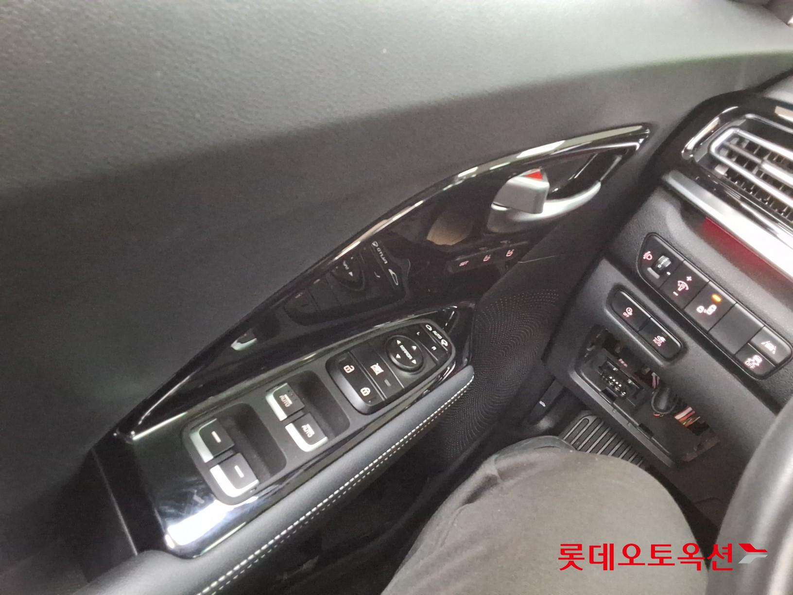 Kia Niro EV id 3471568 из Кореи 28