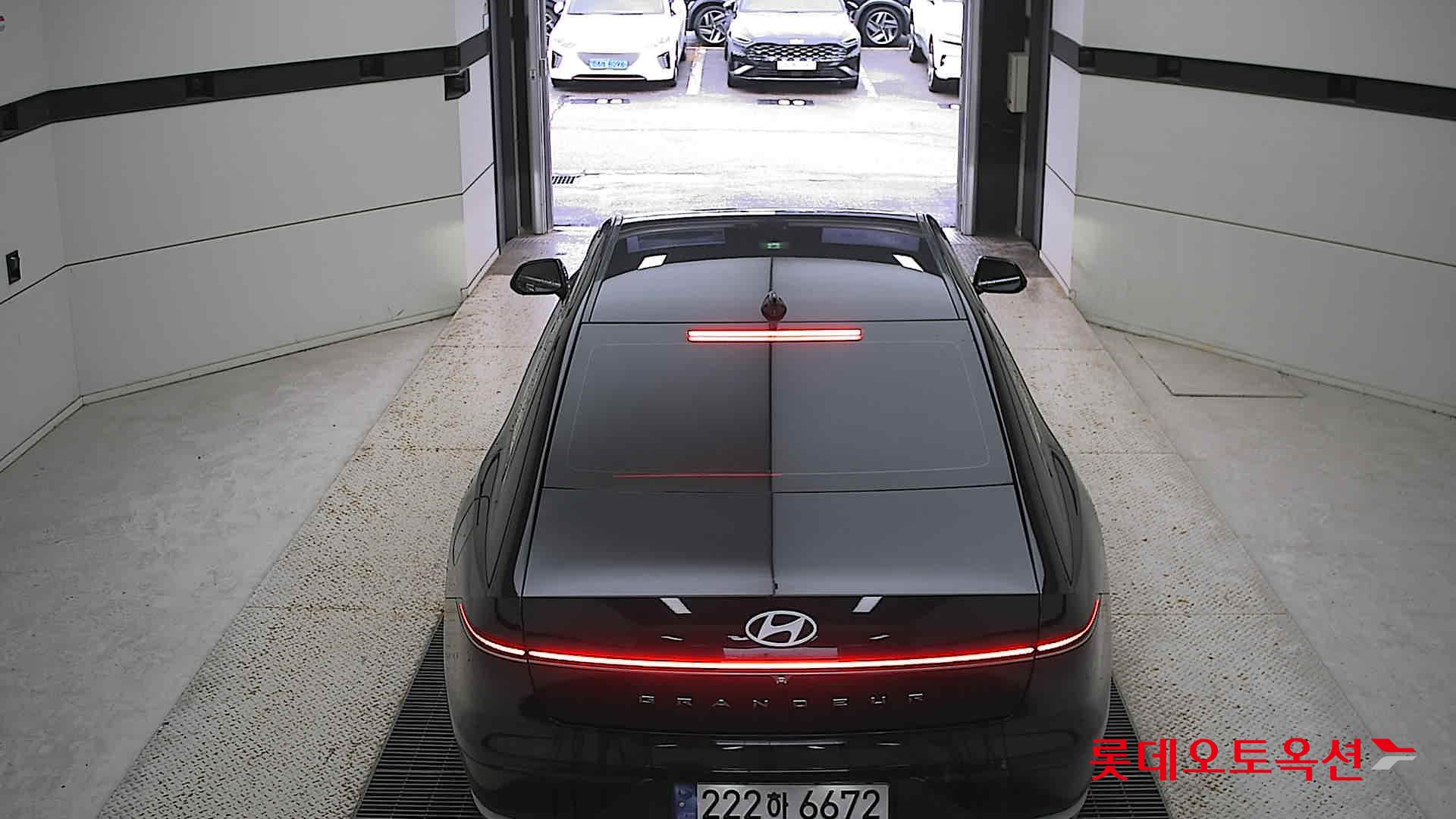 Hyundai Grandeur Hybrid 2024 Abyss Black Pearl из Кореи, фото 5