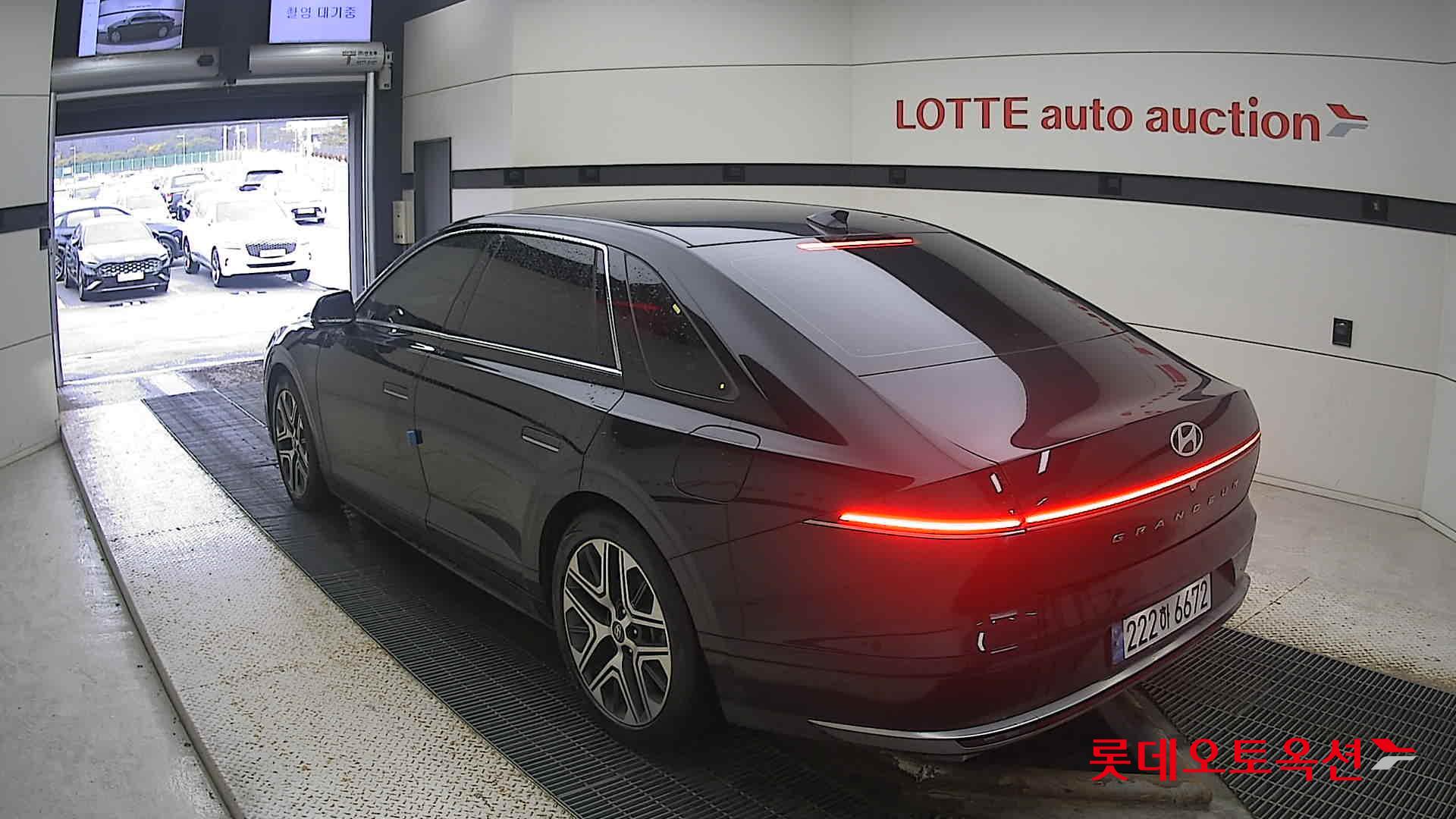 Hyundai Grandeur Hybrid 2024 Abyss Black Pearl из Кореи, фото 6