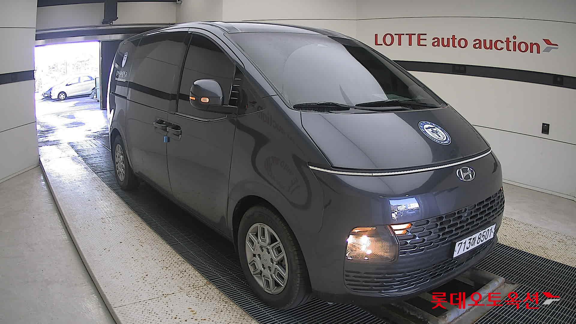 Hyundai Staria 2022 Graphite Grey Metallic из Кореи, фото 2