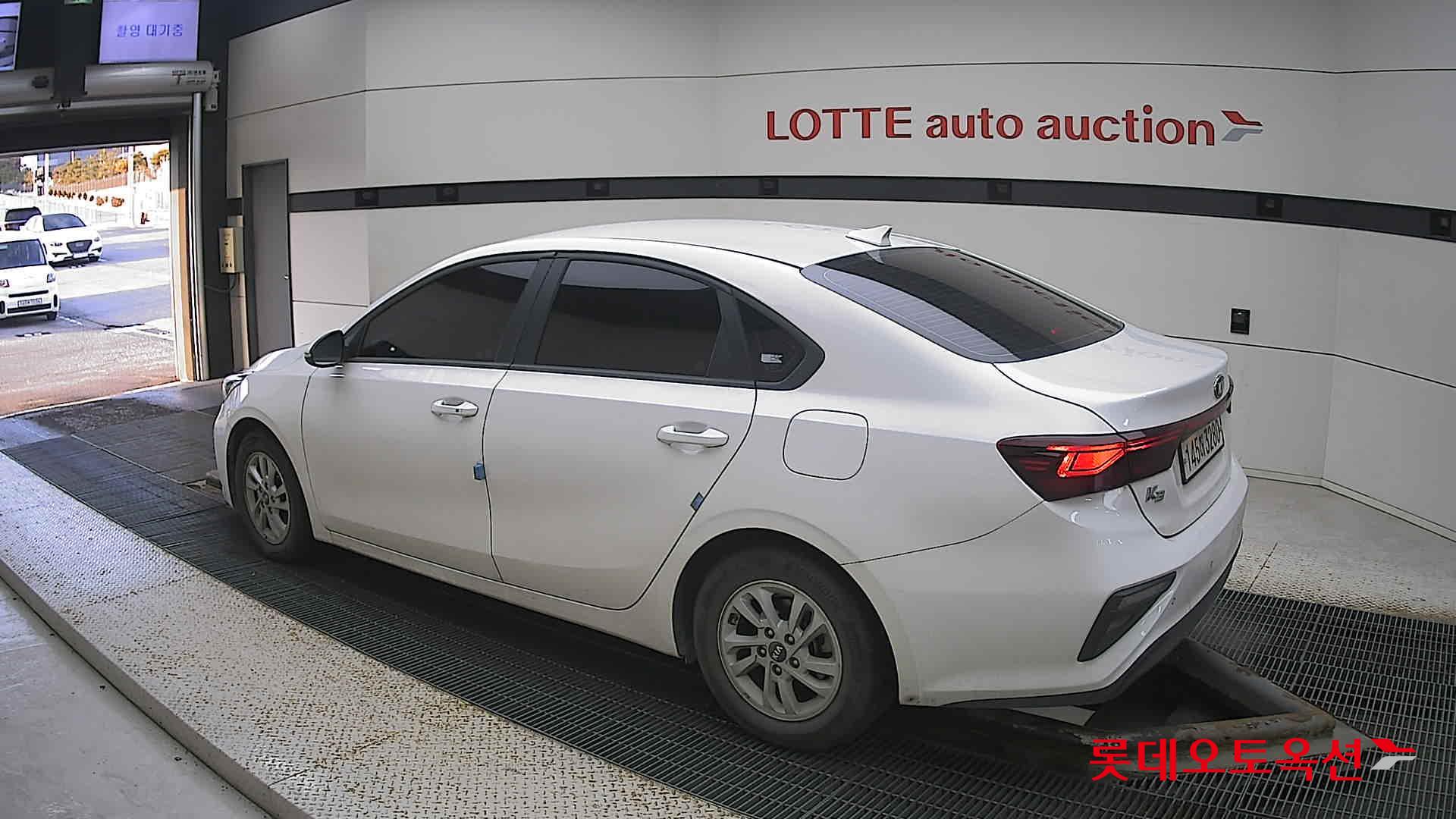 Kia K3 id 3446731 из Кореи 10