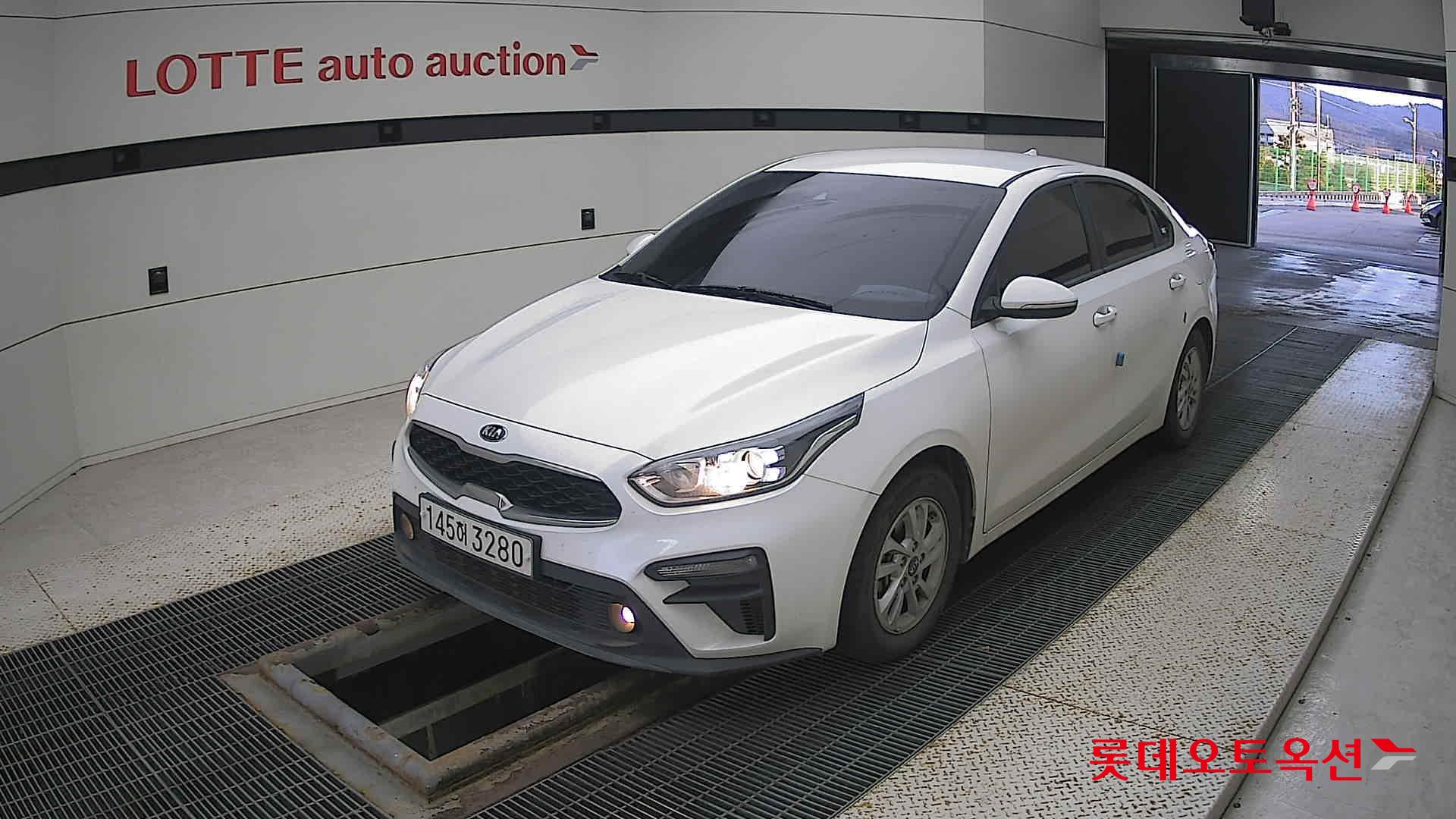 Kia K3 id 3446731 из Кореи 14