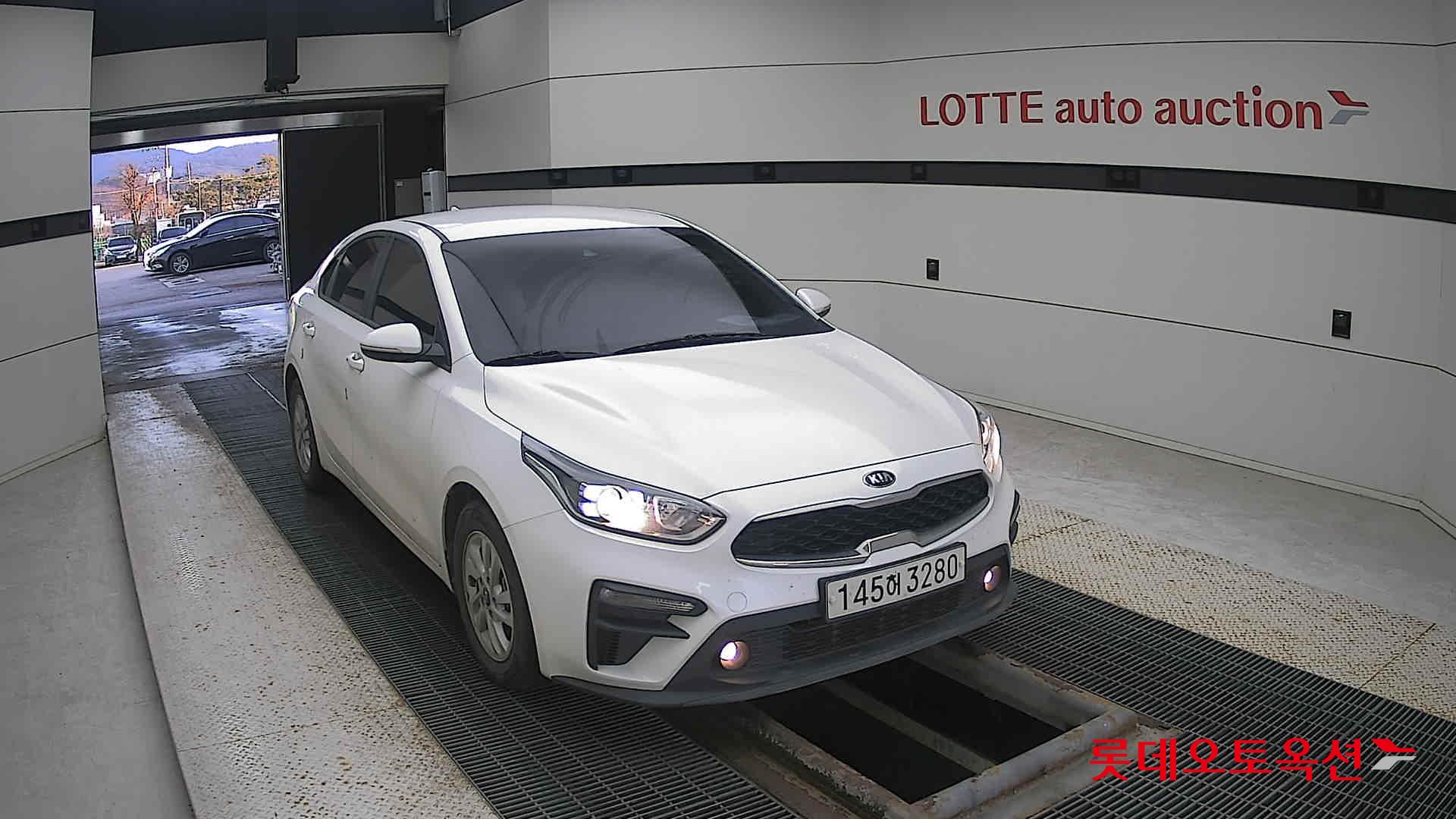 Kia K3 id 3446731 из Кореи 15