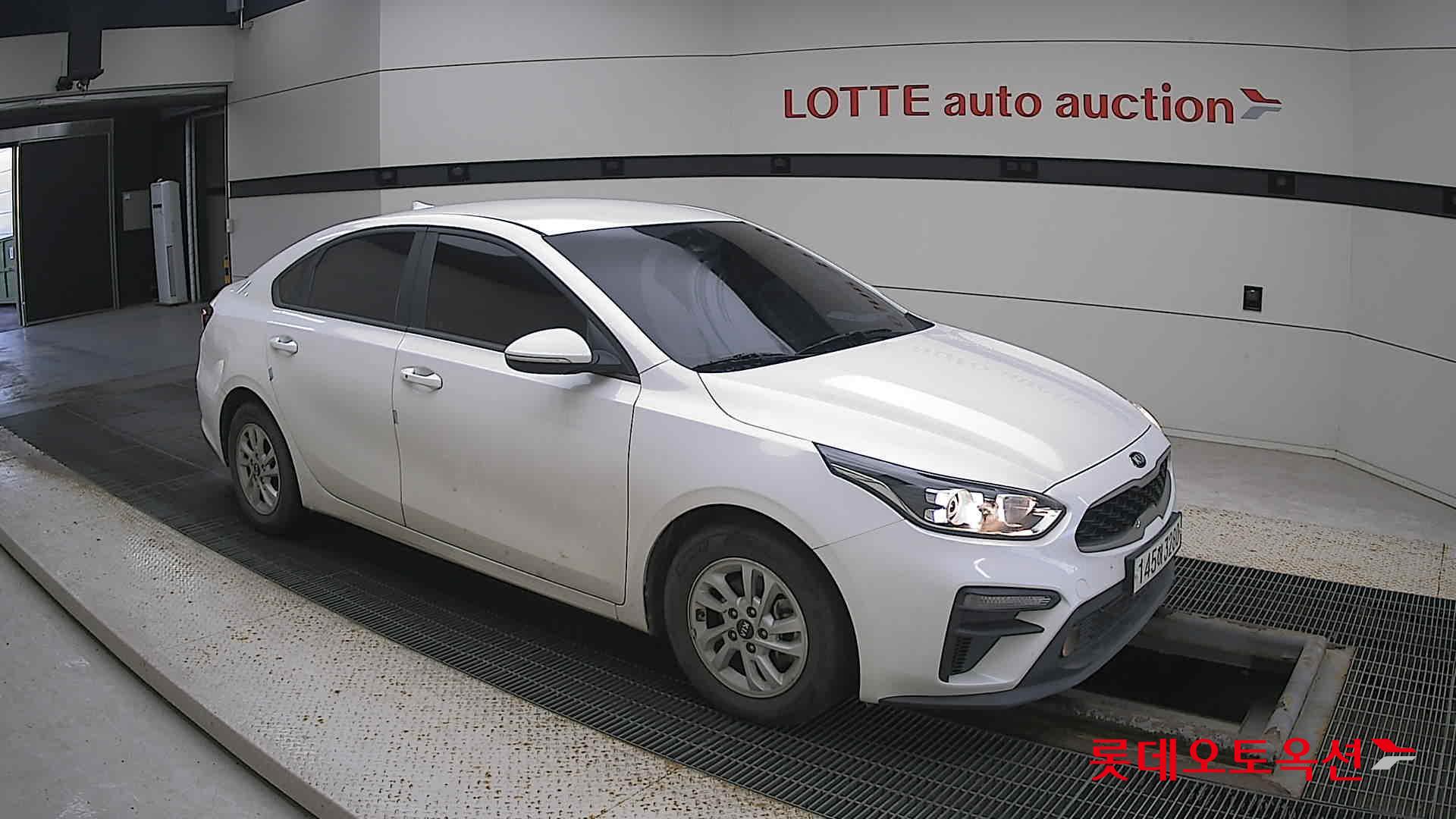 Kia K3 id 3446731 из Кореи 16