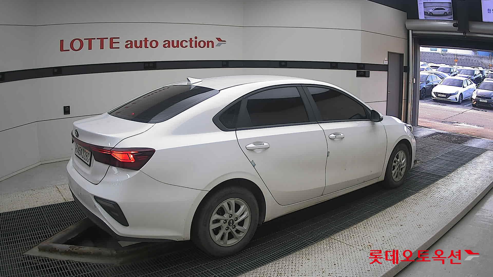 Kia K3 id 3446731 из Кореи 19