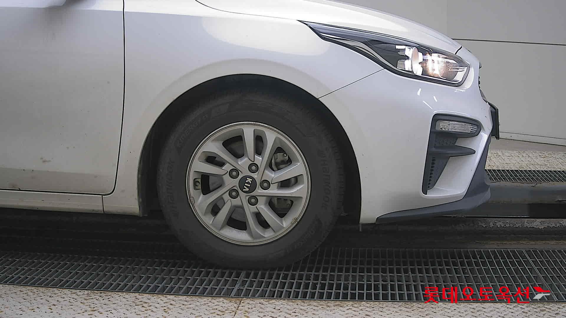 Kia K3 id 3446731 из Кореи 23