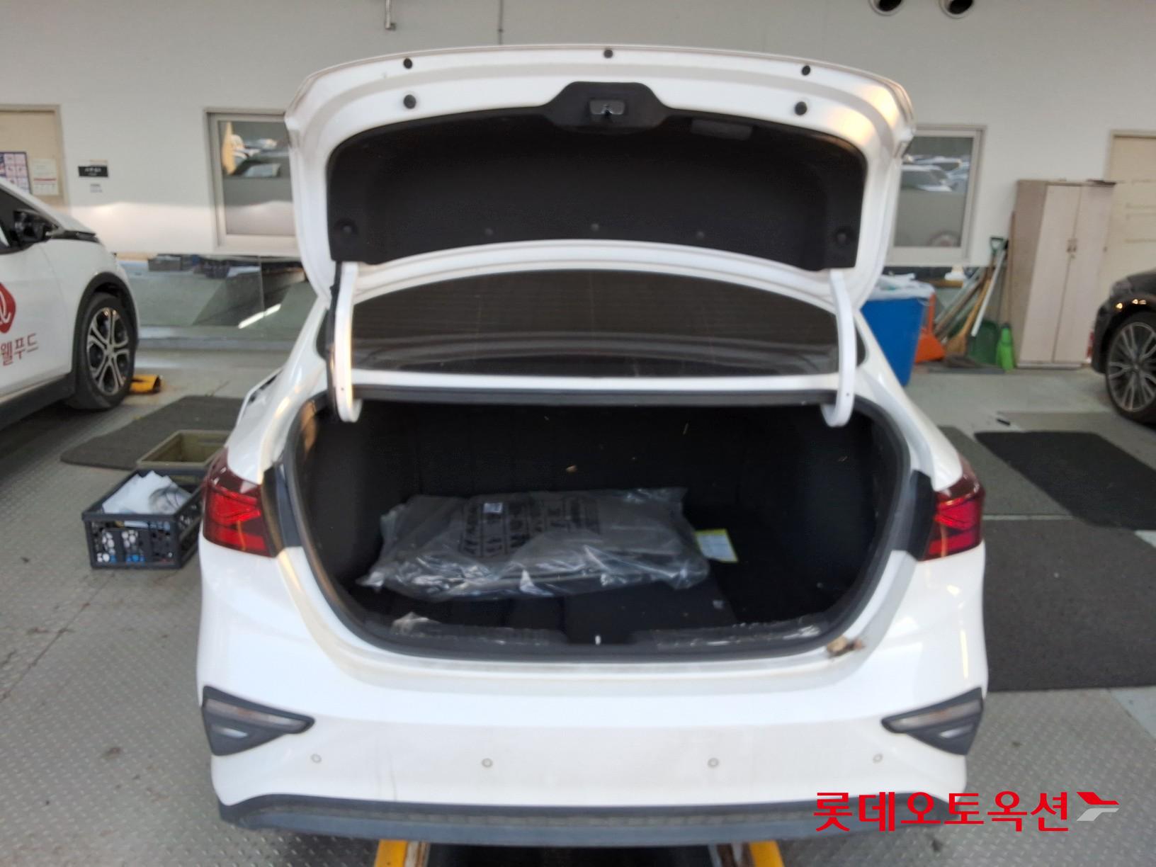 Kia K3 id 3446731 из Кореи 37