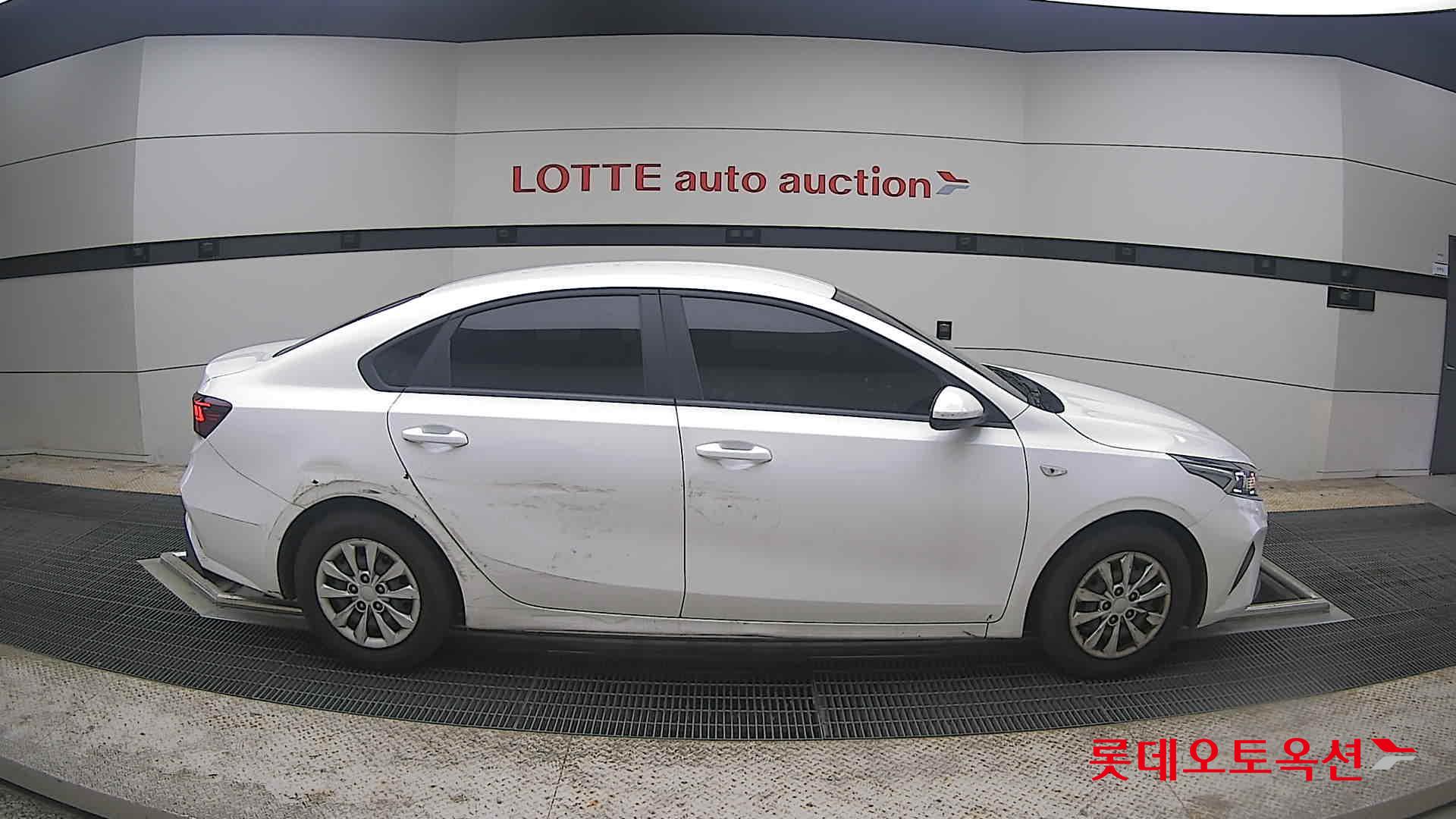 Kia K3 - 21
