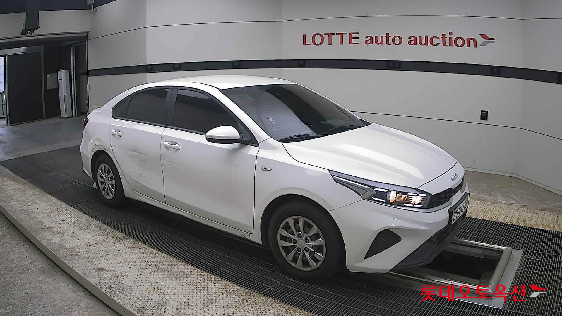 Kia K3 - 23
