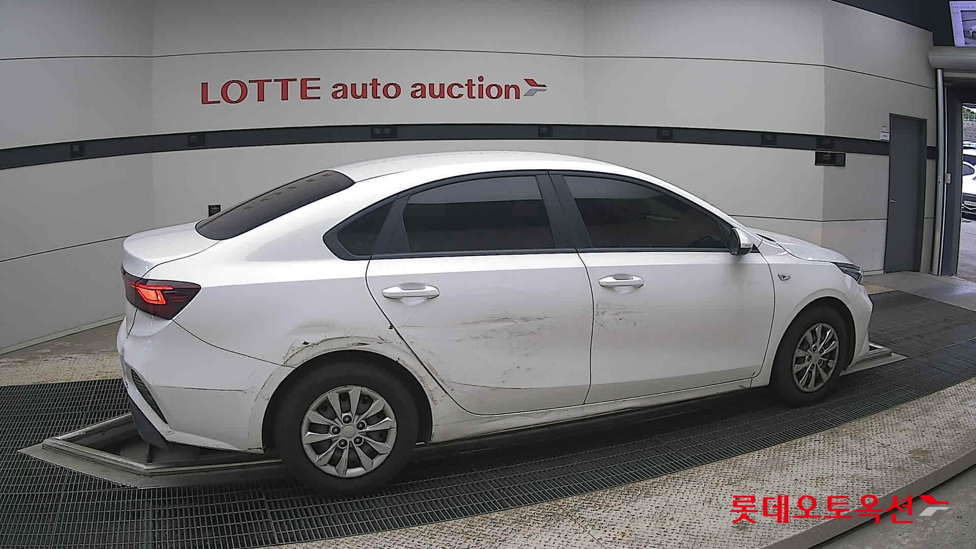 Kia K3 - 20
